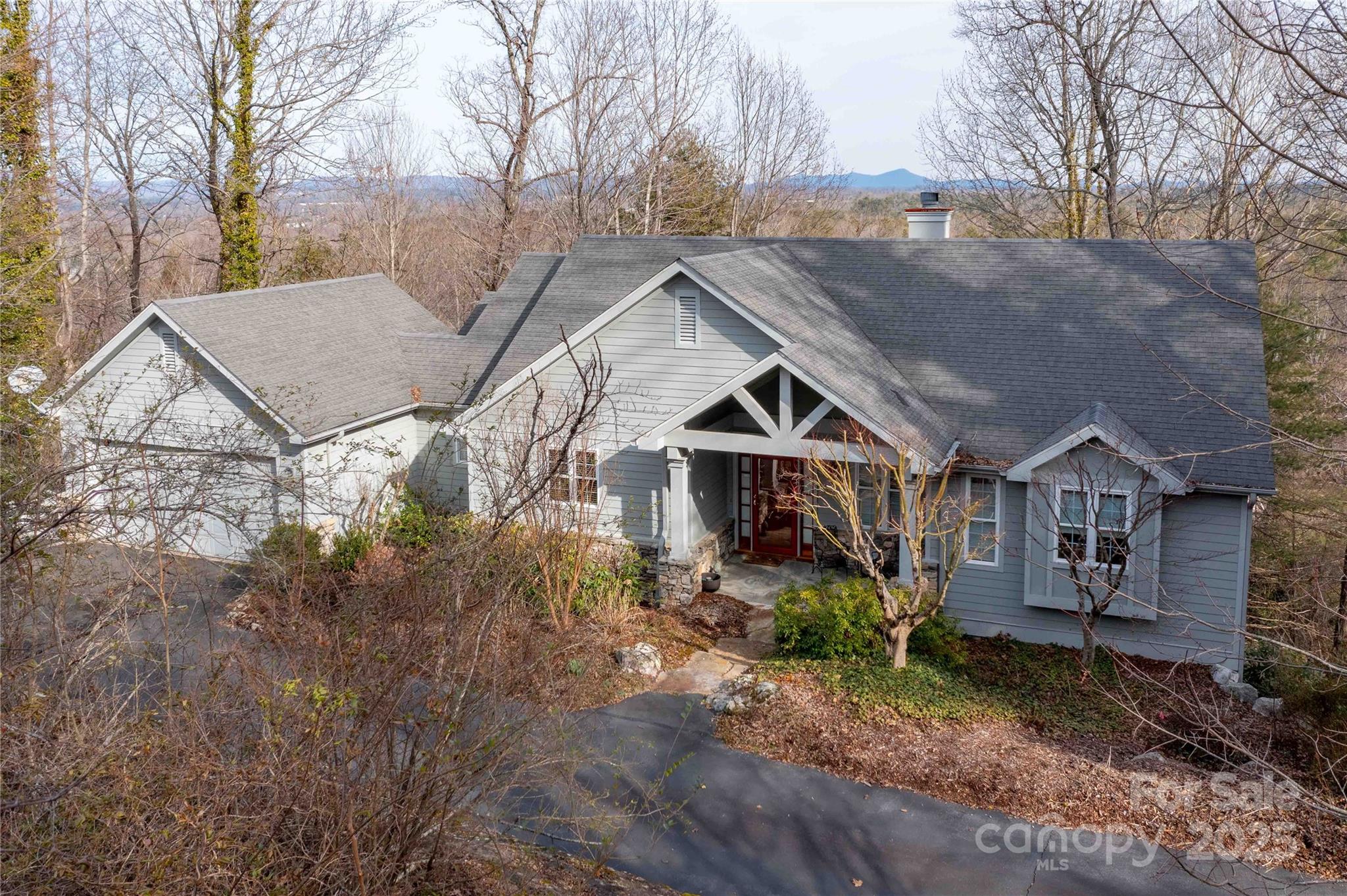 180 High Road Overlook — Hendersonville