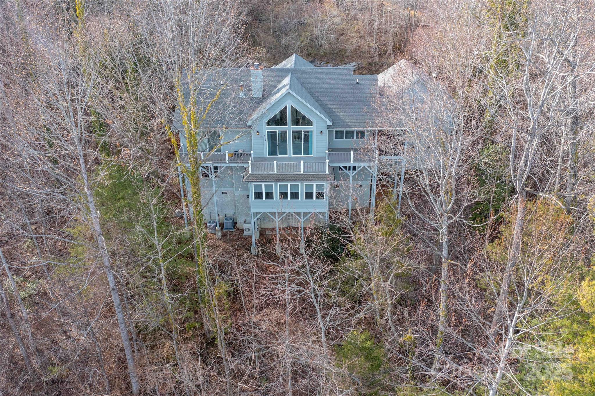 180 High Road Overlook — Hendersonville