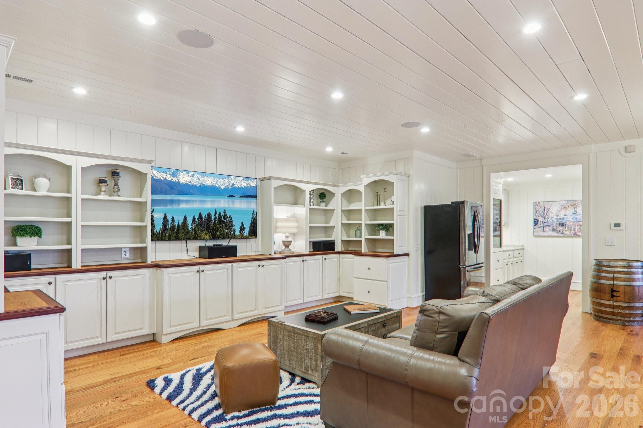 146 Allison Creek Trail — Brevard