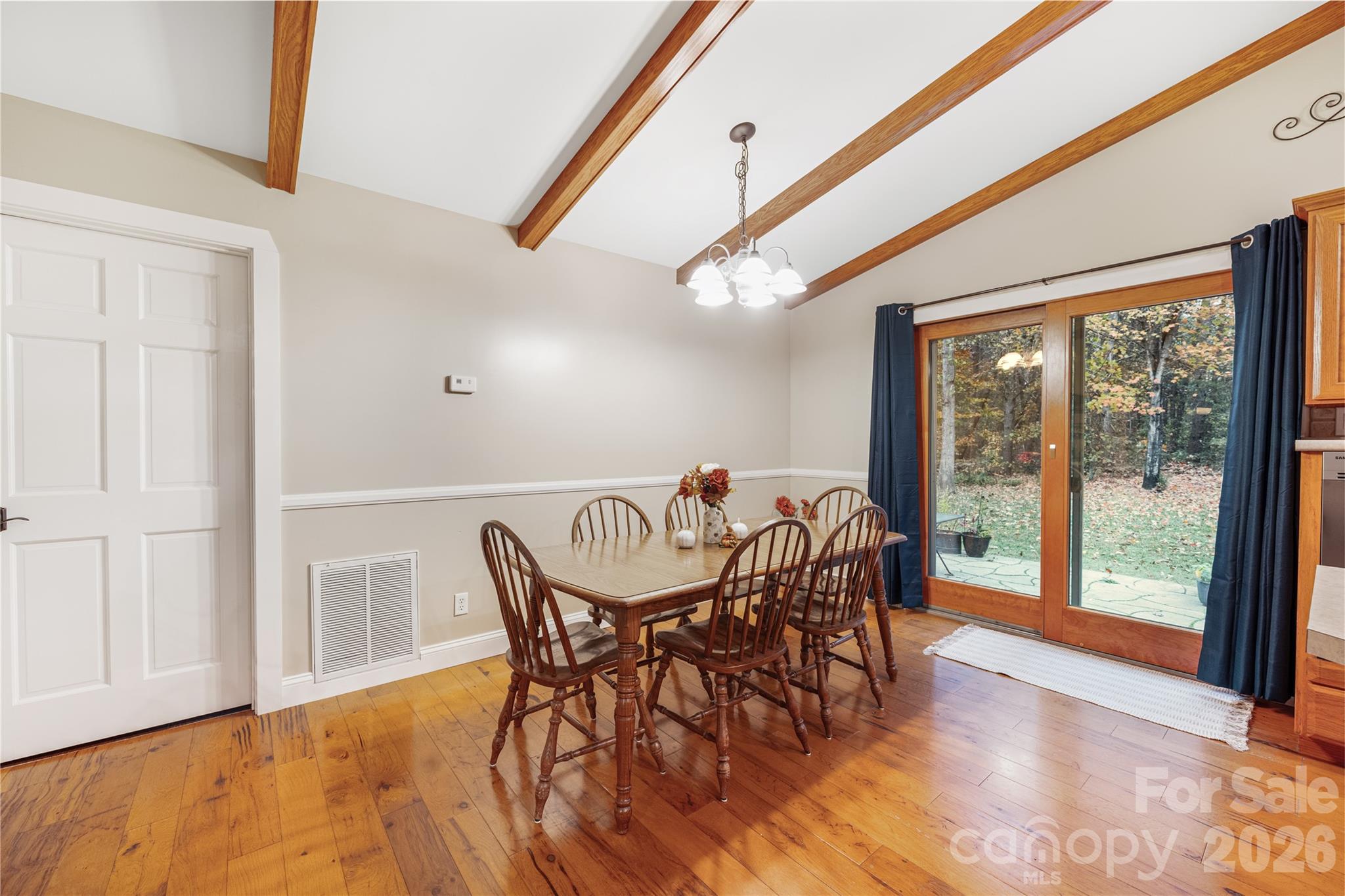 2174 Lynmore Drive — Sherrills Ford