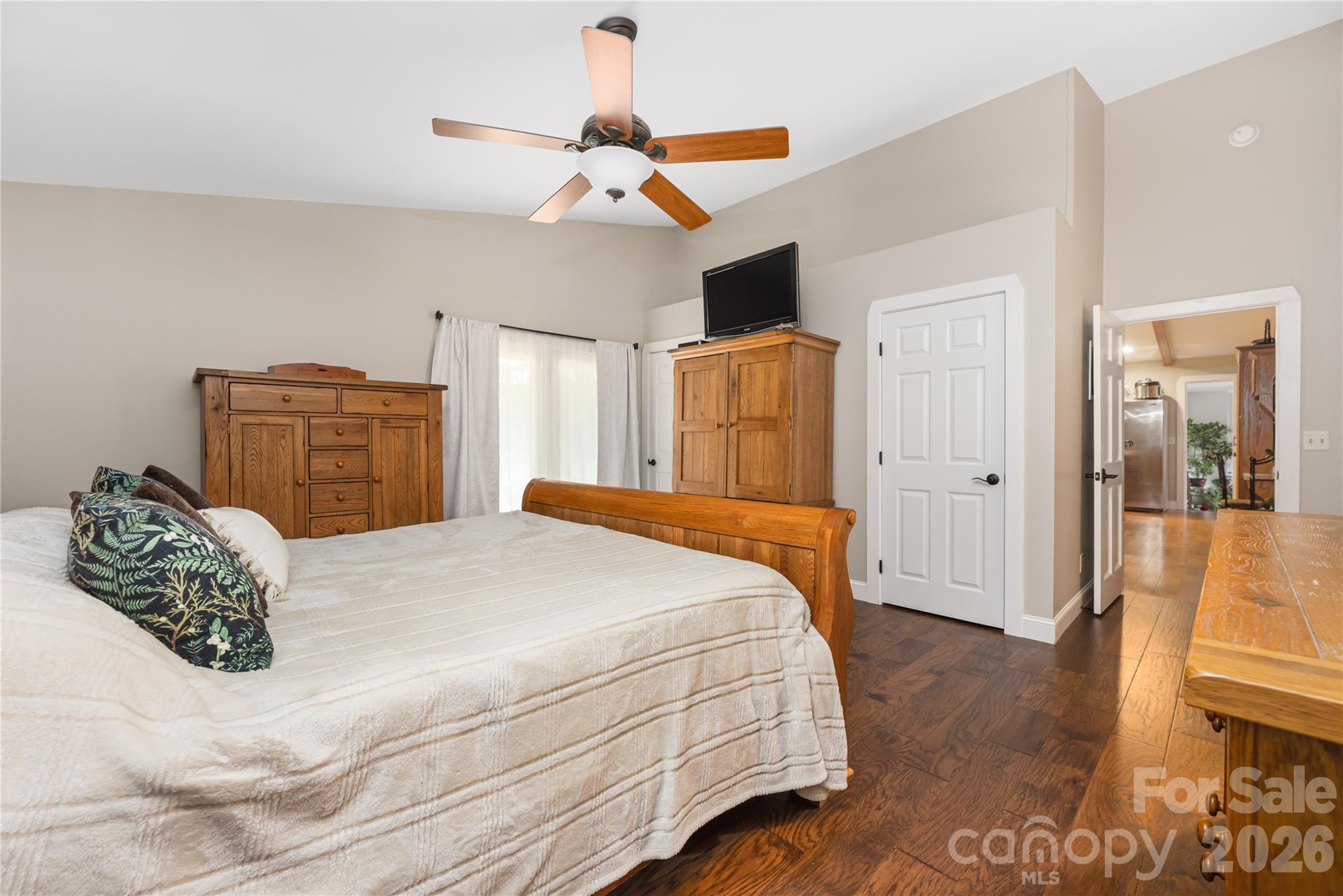 2174 Lynmore Drive — Sherrills Ford