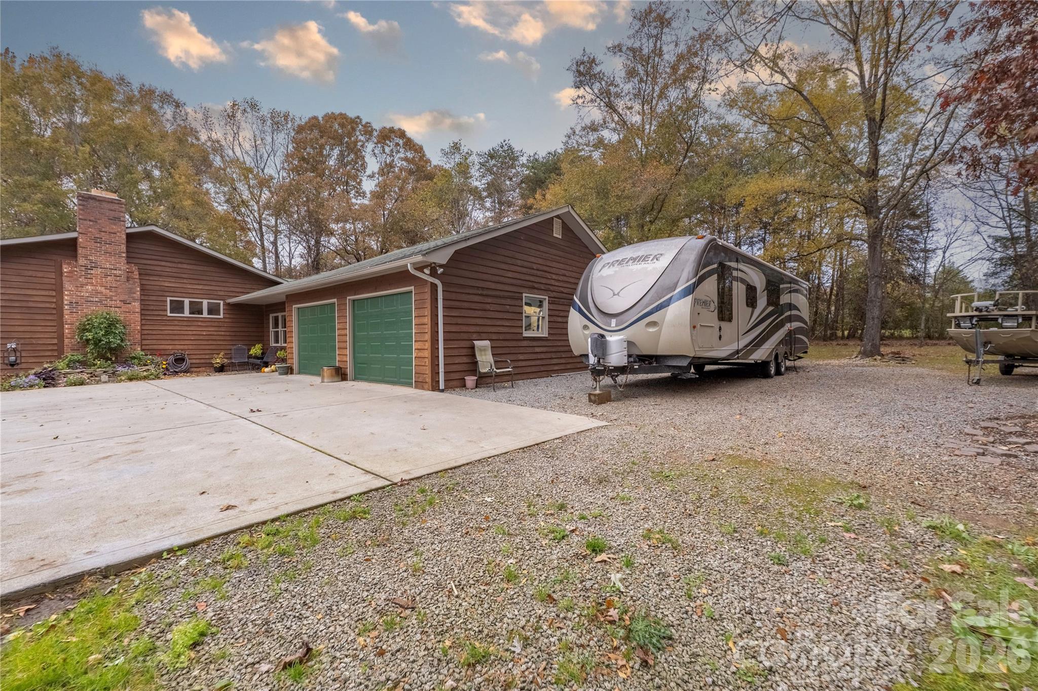 2174 Lynmore Drive — Sherrills Ford