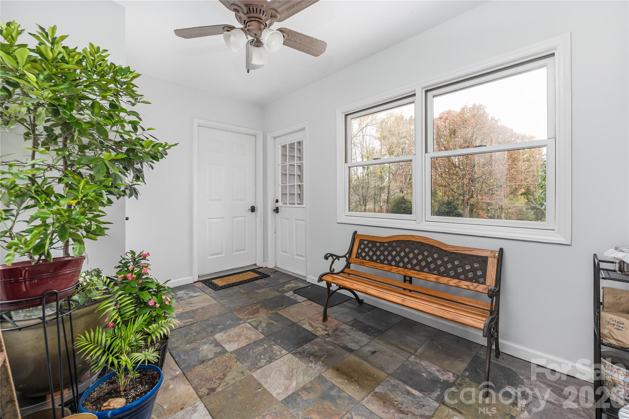 2174 Lynmore Drive — Sherrills Ford