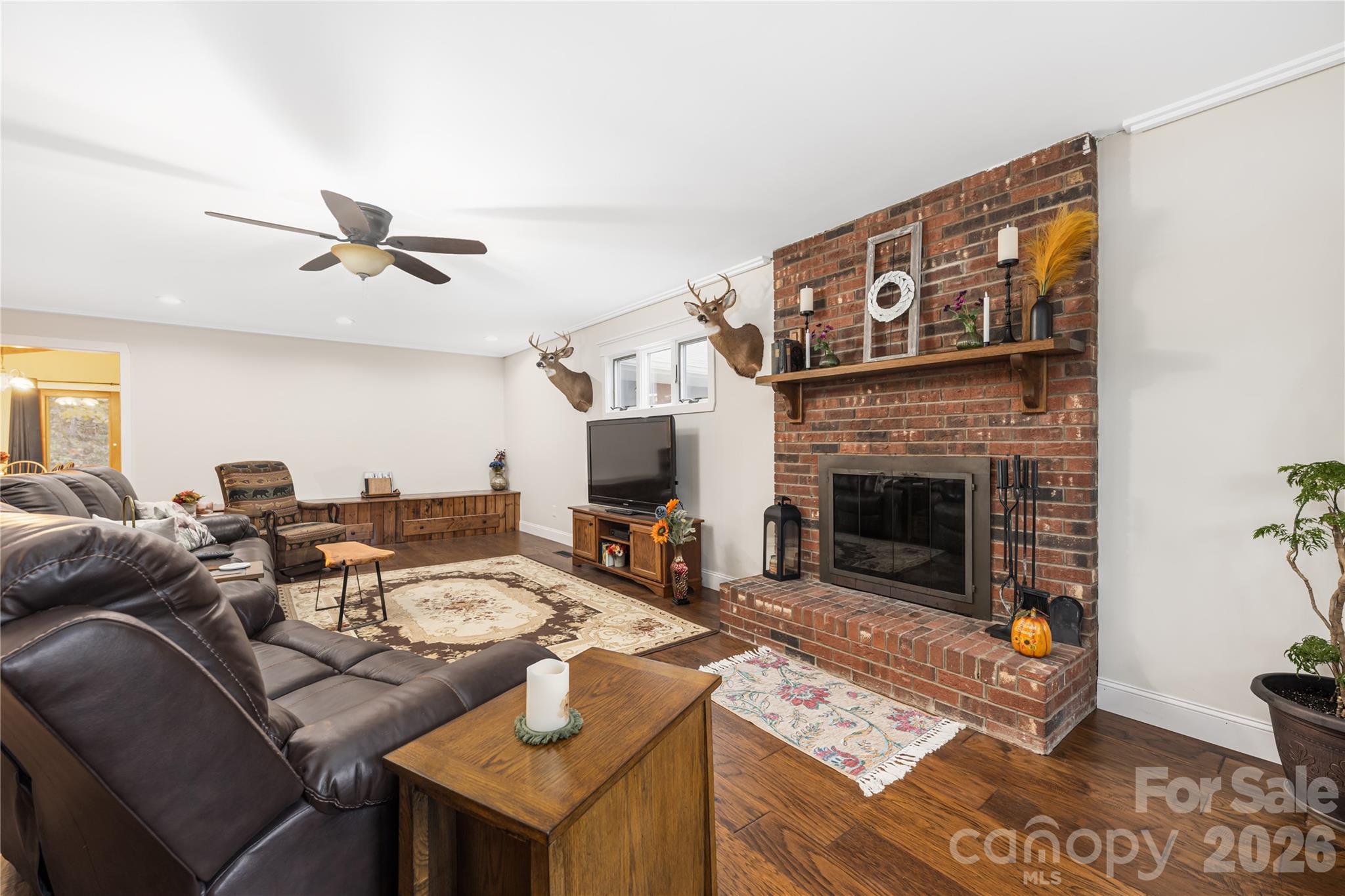 2174 Lynmore Drive — Sherrills Ford