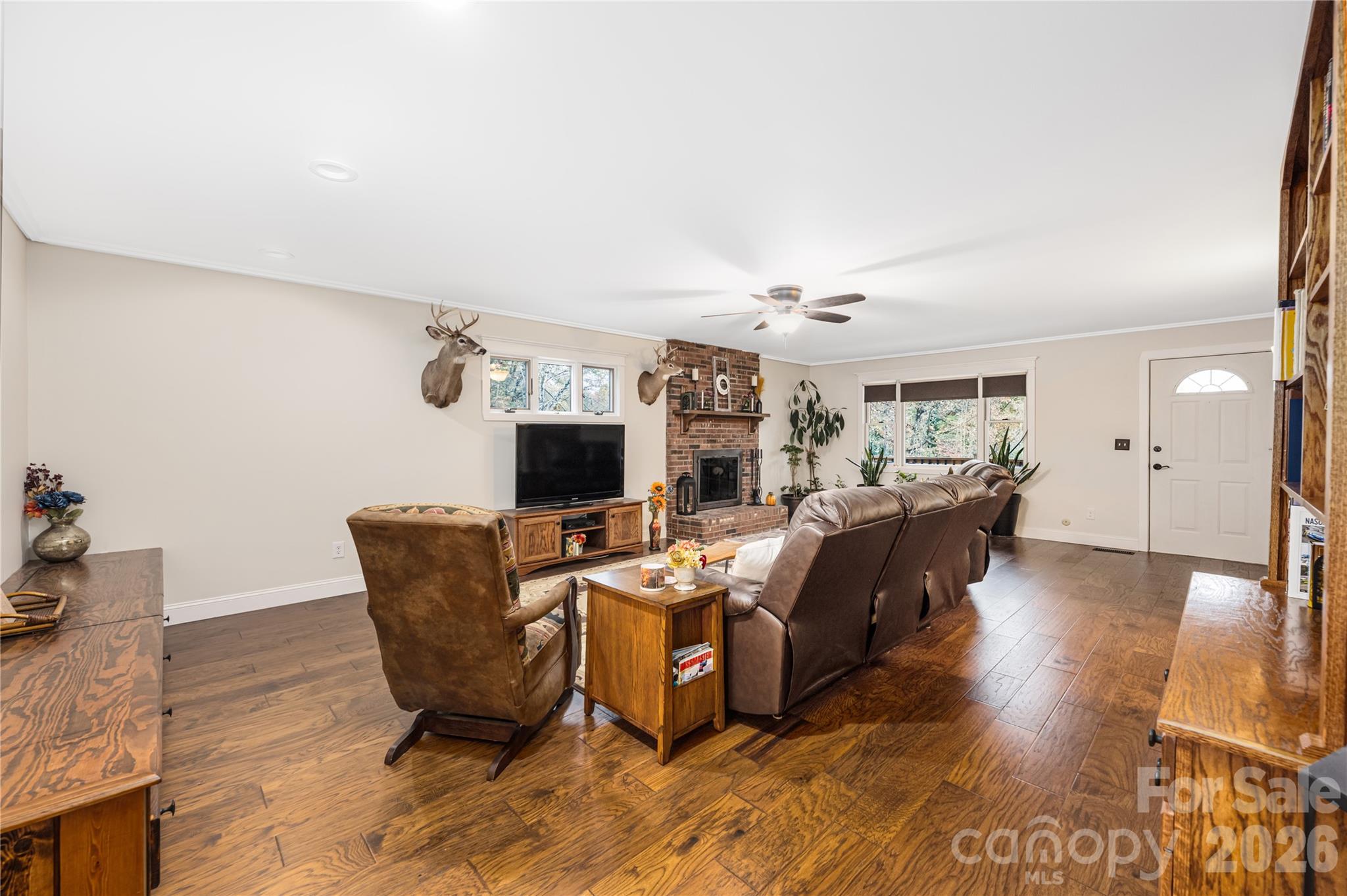 2174 Lynmore Drive — Sherrills Ford