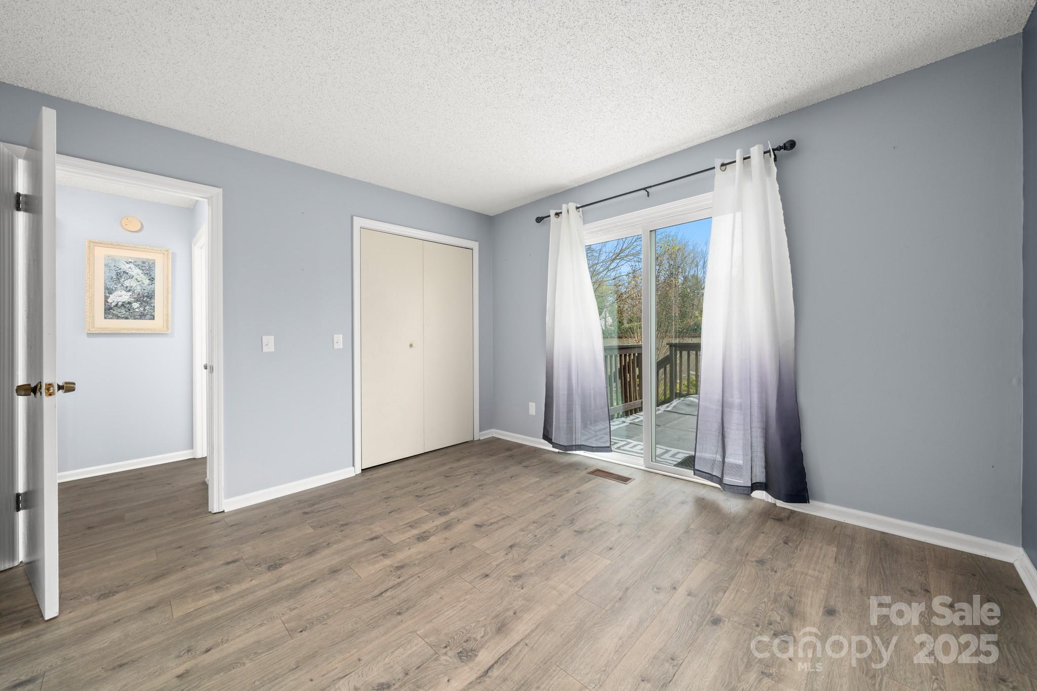 27 Capri Lane #15-D — Hendersonville