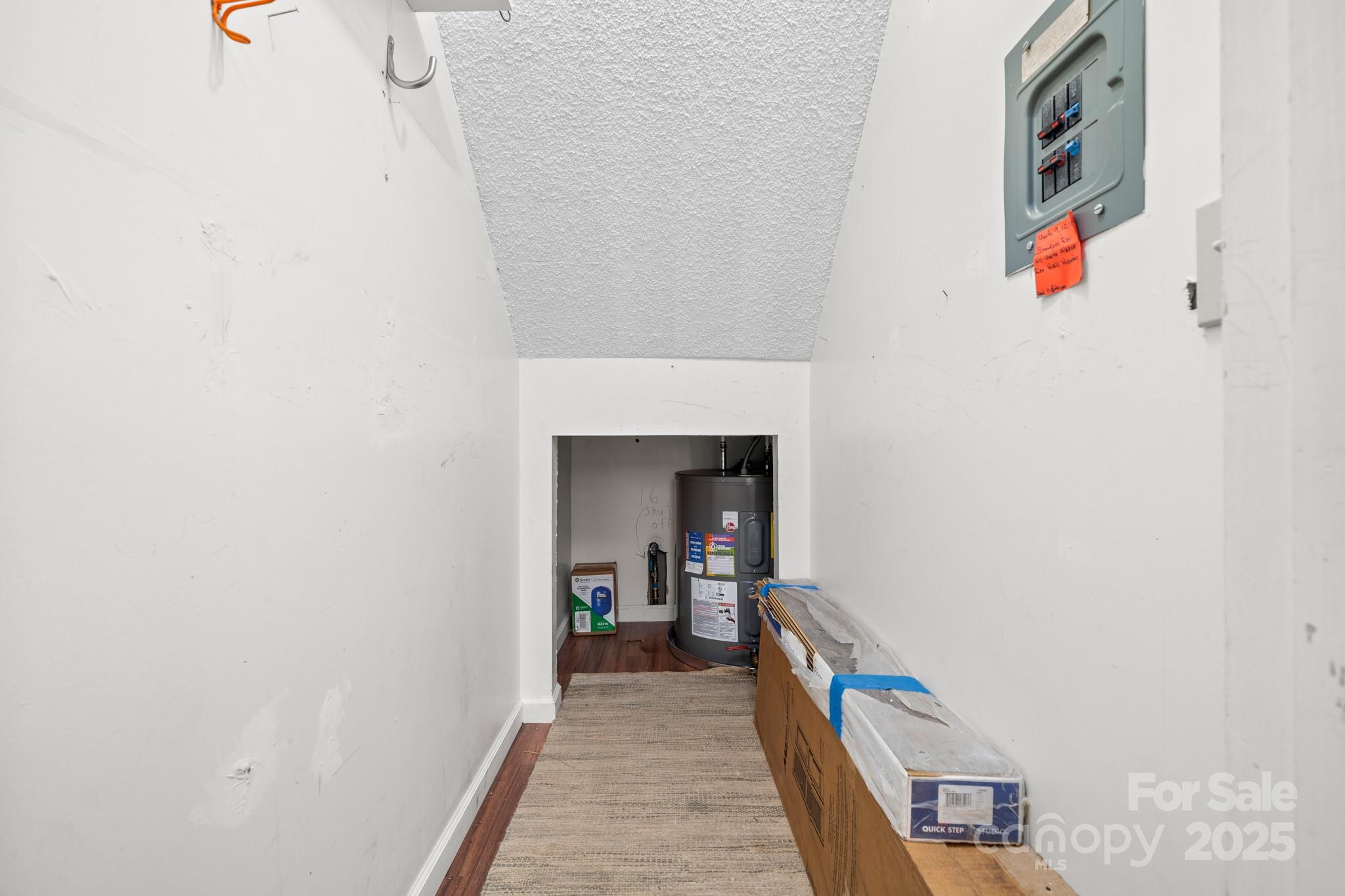 27 Capri Lane #15-D — Hendersonville
