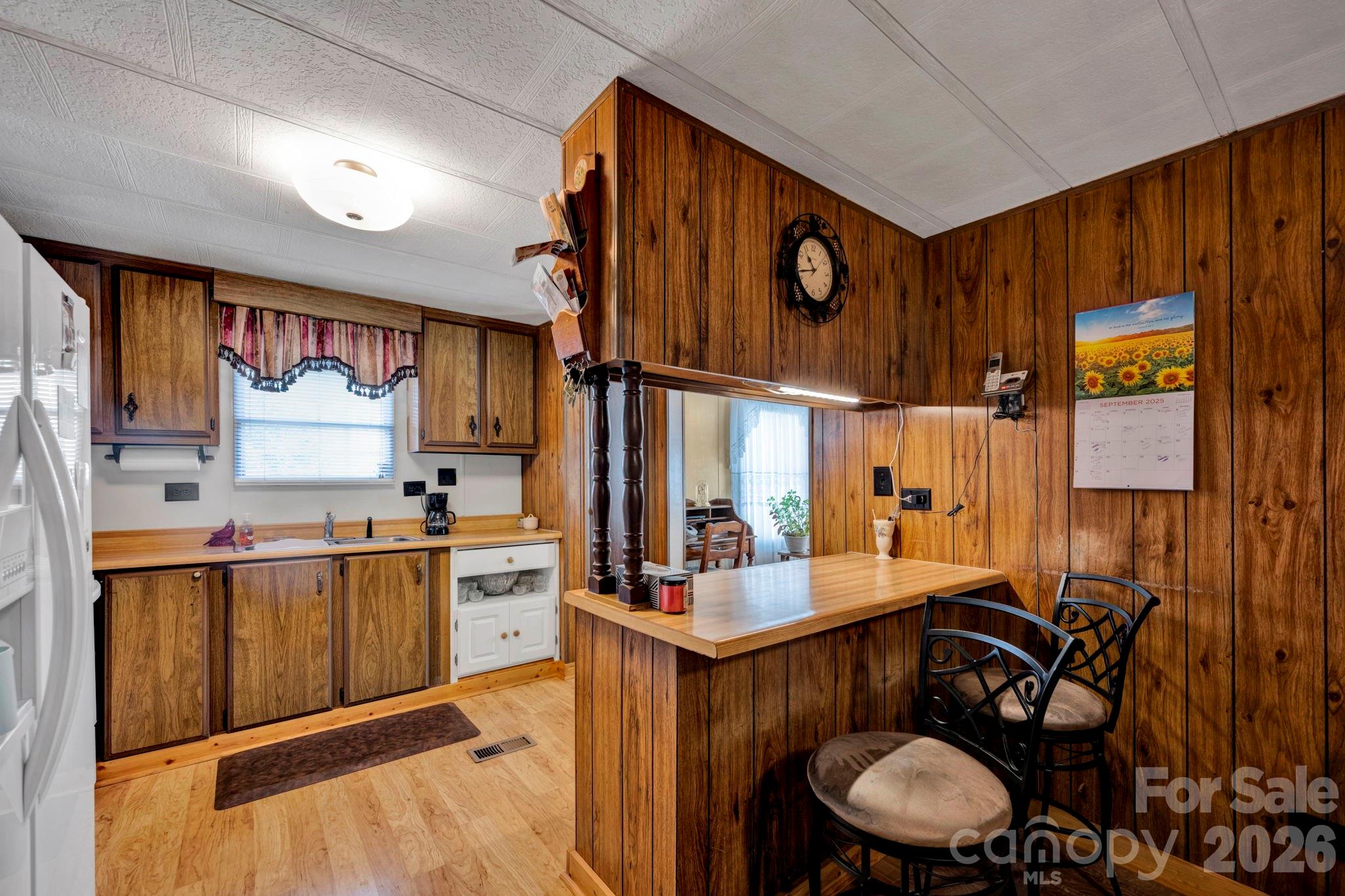 12523 Asbury Chapel Road — Huntersville