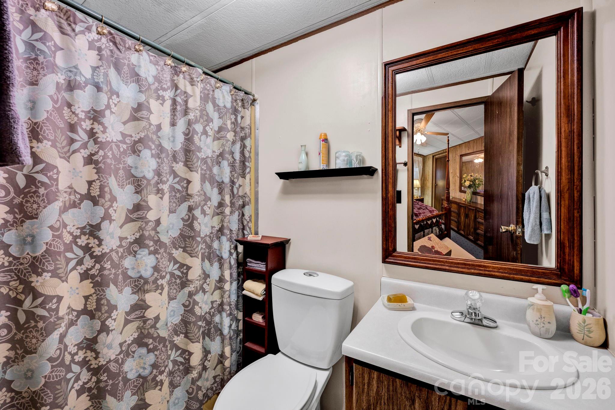 12523 Asbury Chapel Road — Huntersville