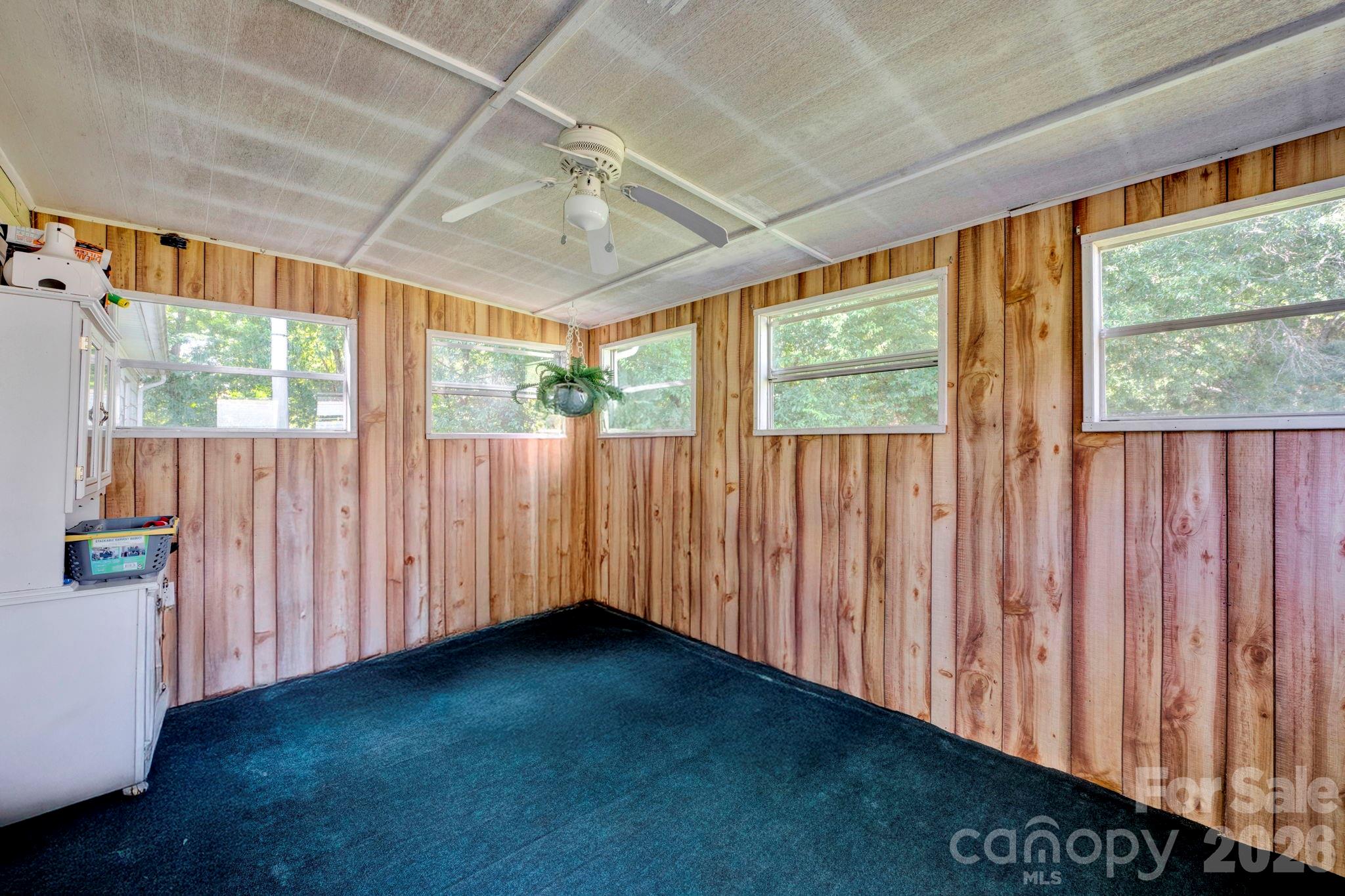 12523 Asbury Chapel Road — Huntersville