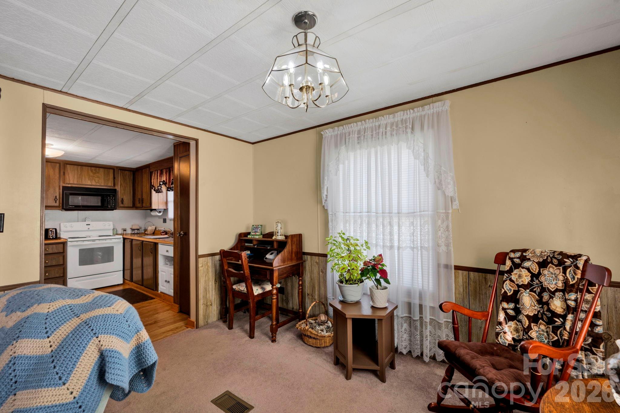 12523 Asbury Chapel Road — Huntersville