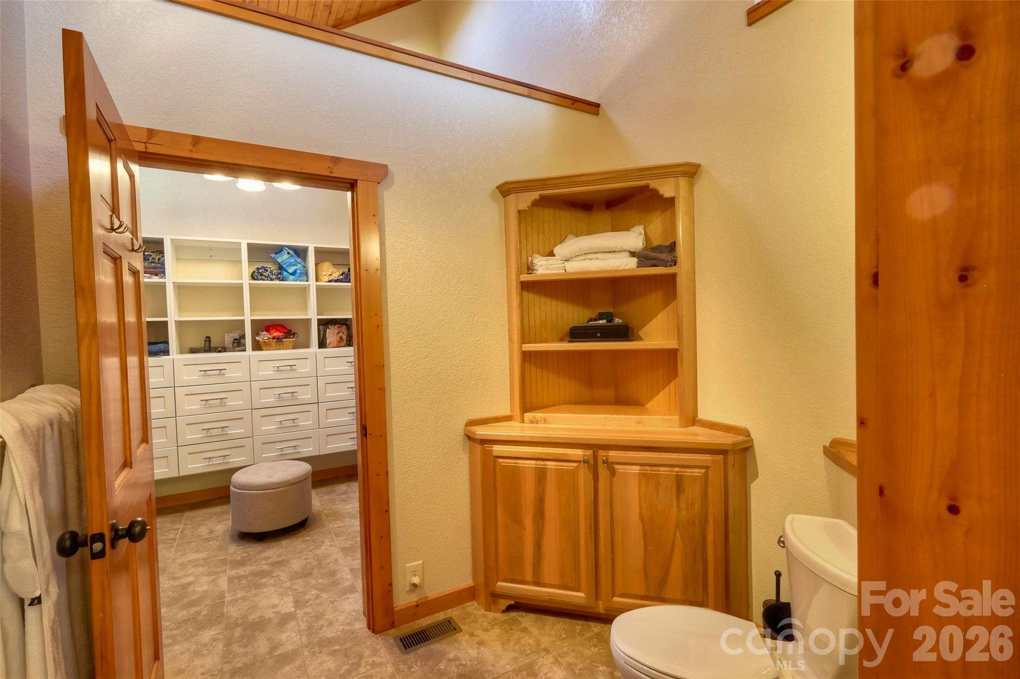 168 Laramie Heights — Andrews