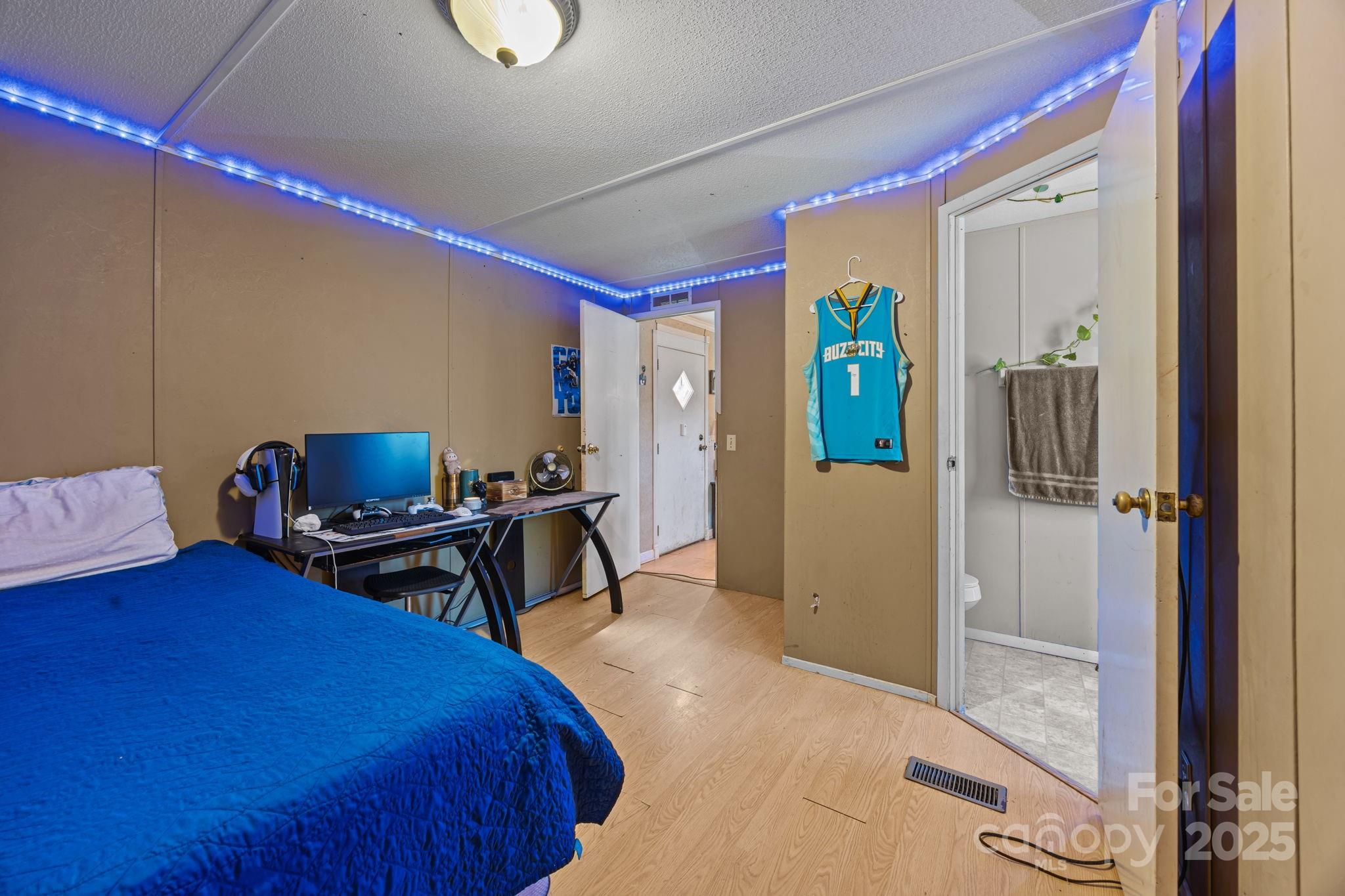 3178 Foxford Drive — Concord