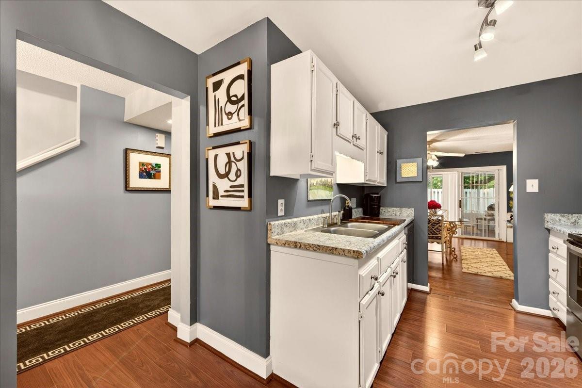 830 Sardis Cove Drive — Charlotte