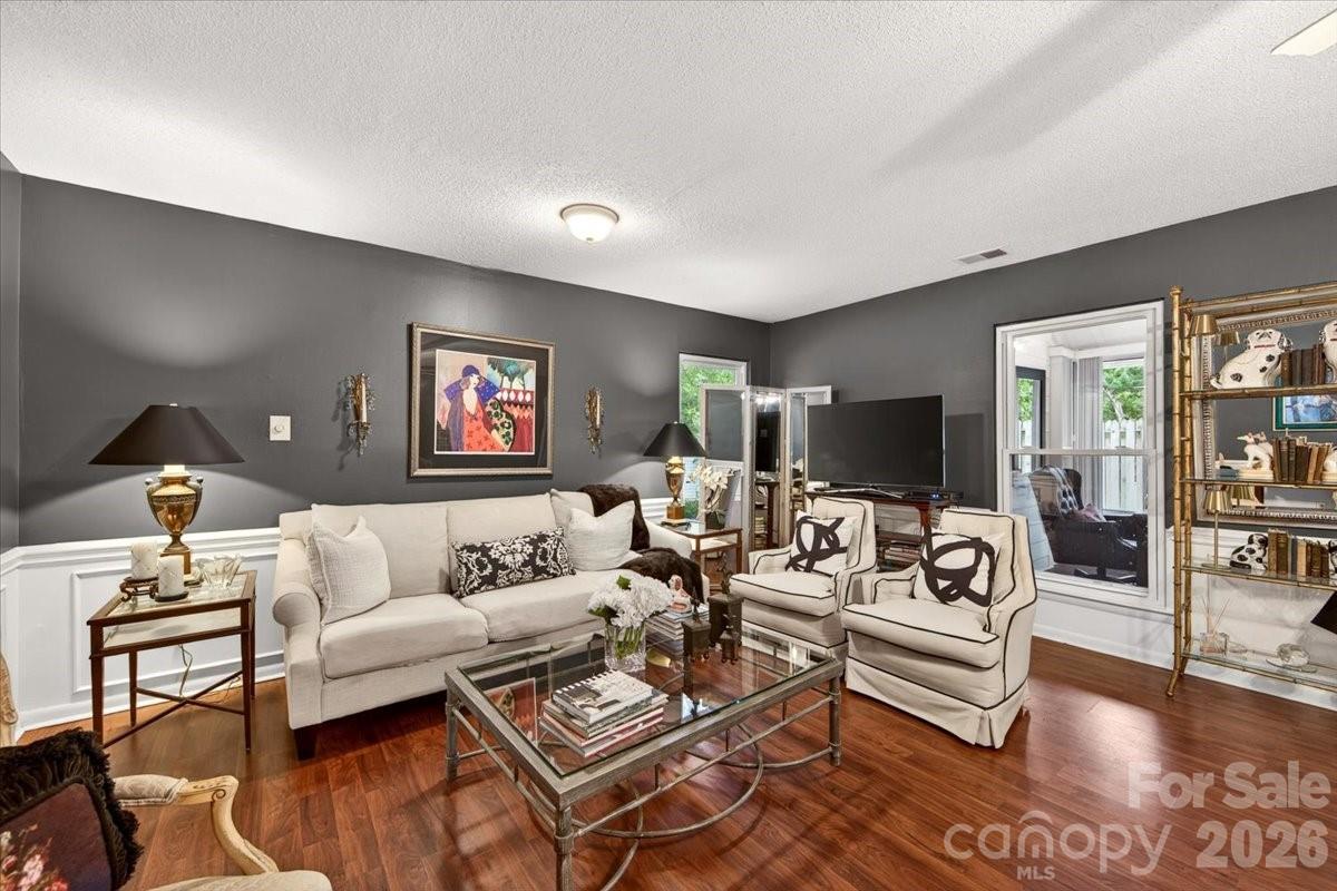 830 Sardis Cove Drive — Charlotte