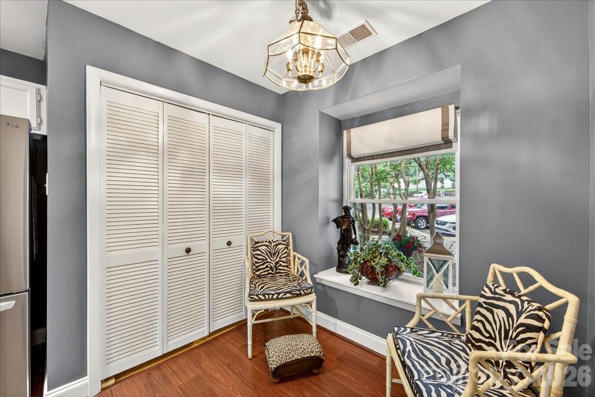 830 Sardis Cove Drive — Charlotte