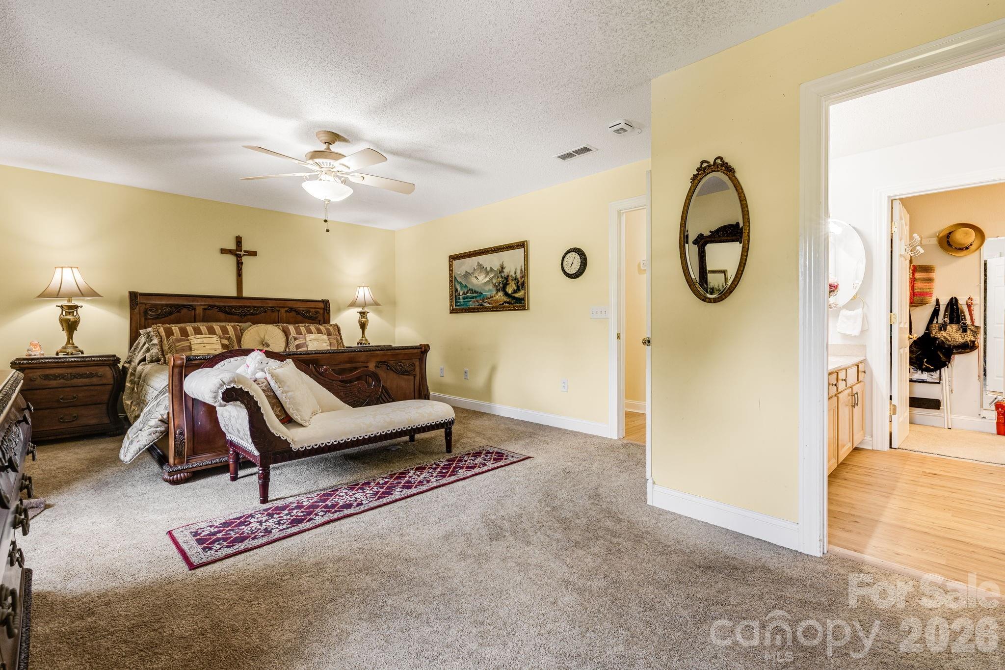 350 Old Sunset Hill Road — Hendersonville