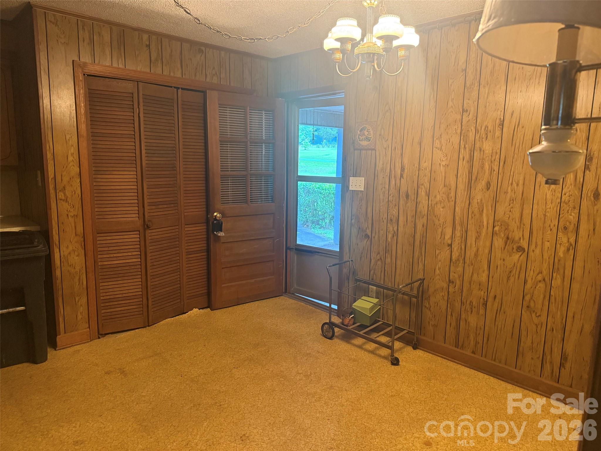 2908 Woodland Hill Way — Lancaster