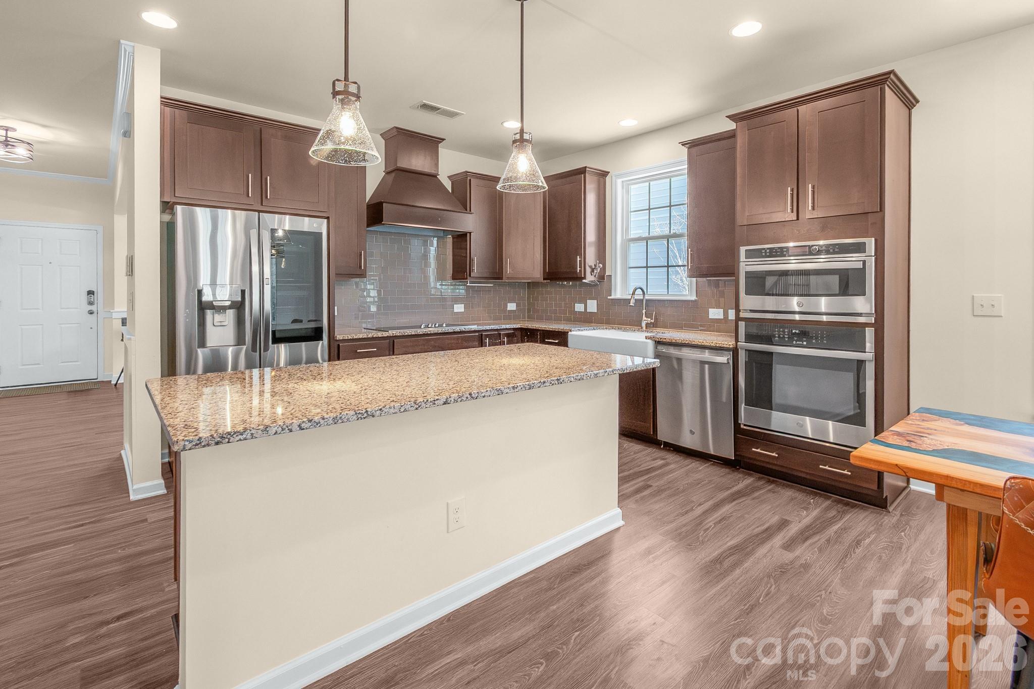 7420 Tullamore Glen — Huntersville