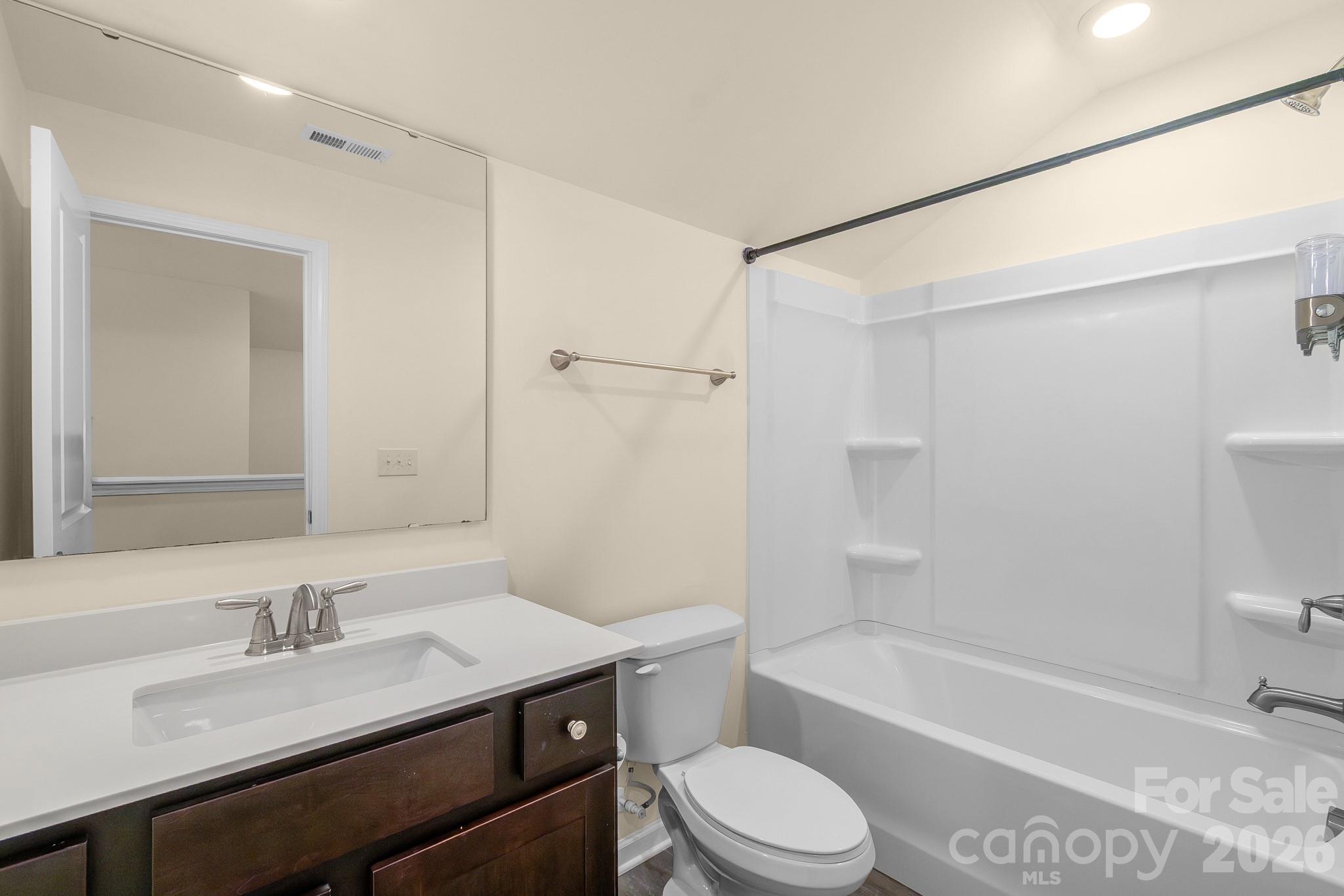 7420 Tullamore Glen — Huntersville