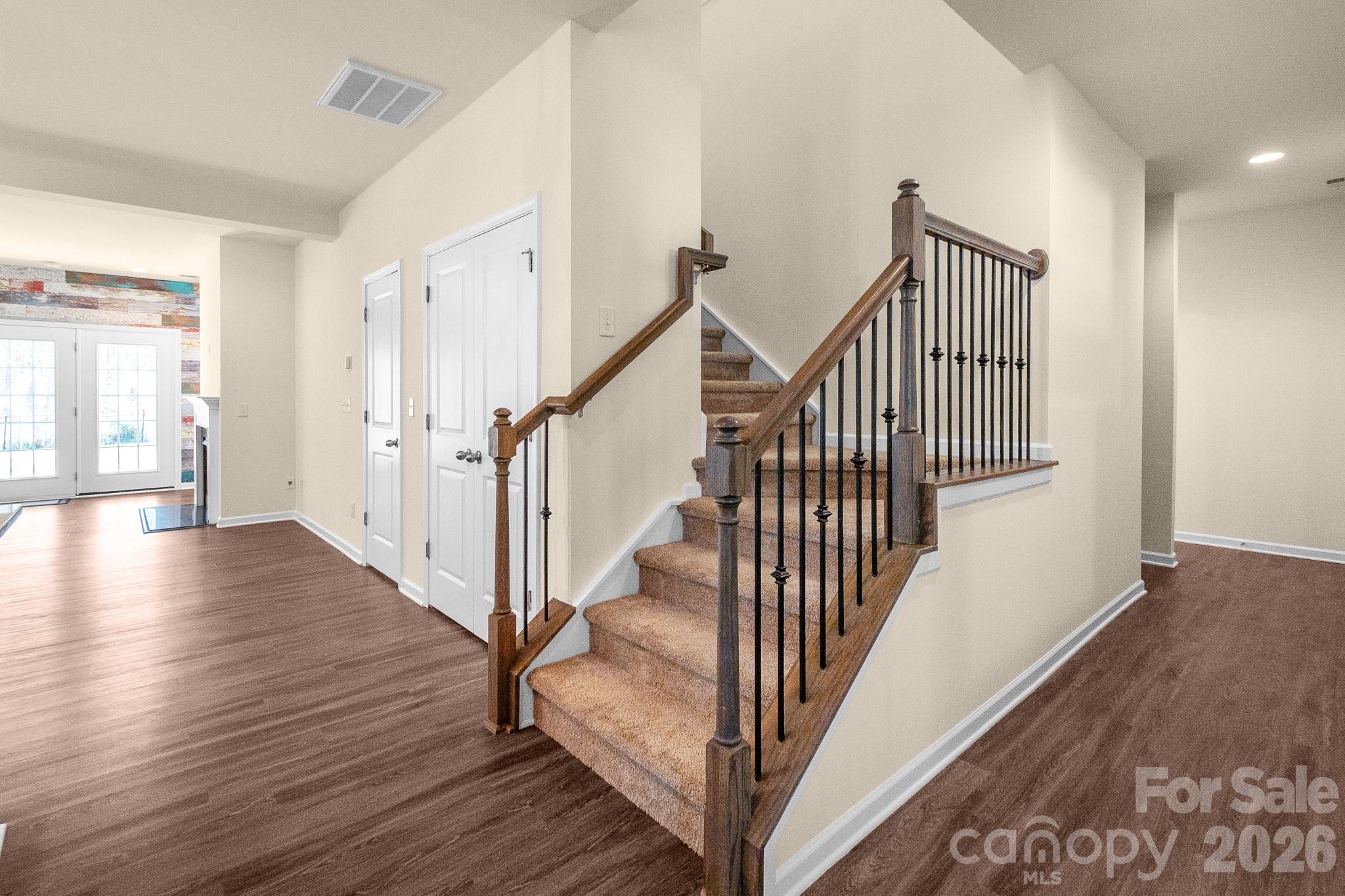 7420 Tullamore Glen — Huntersville