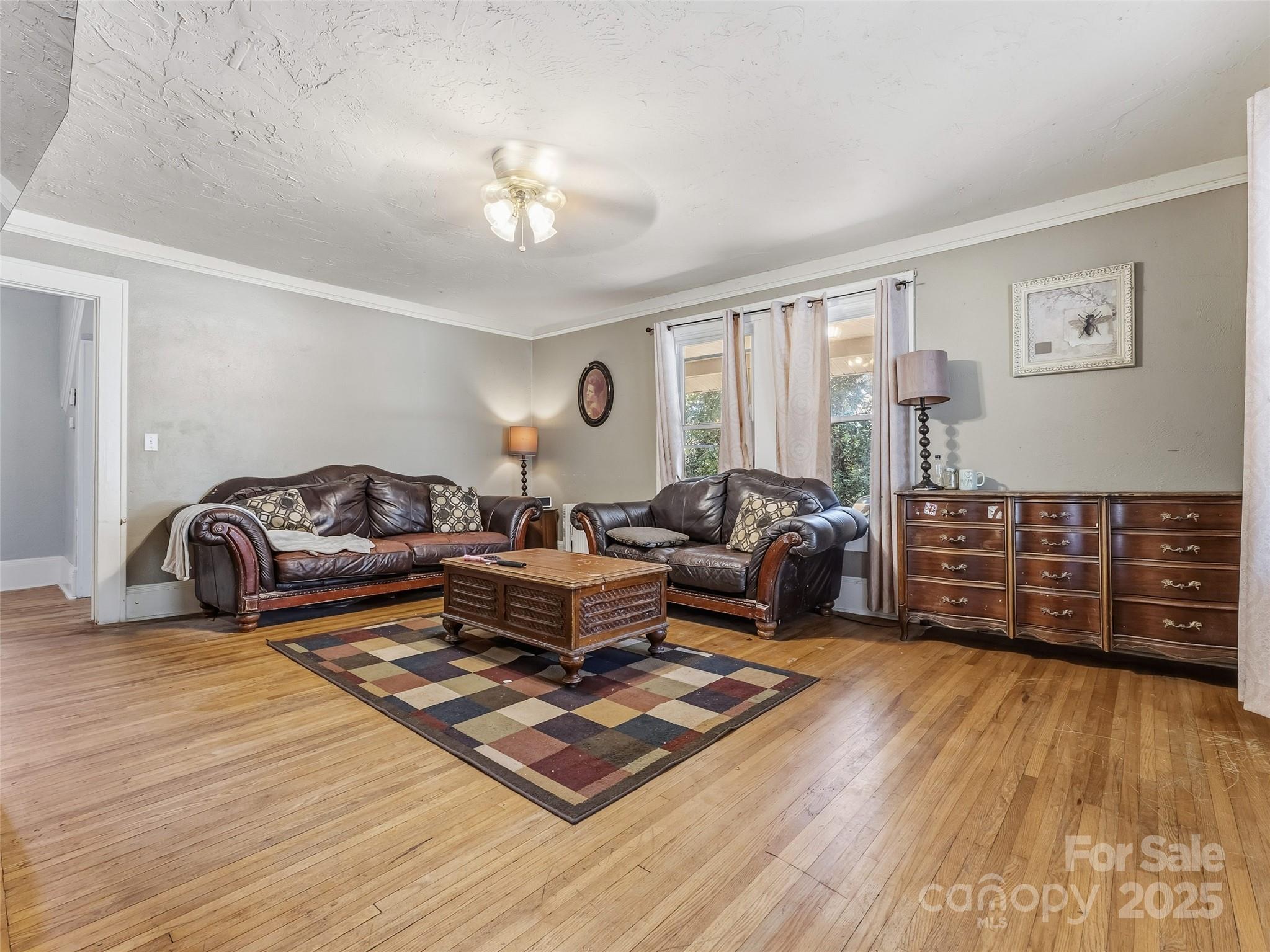 411 Walker Street — Columbus