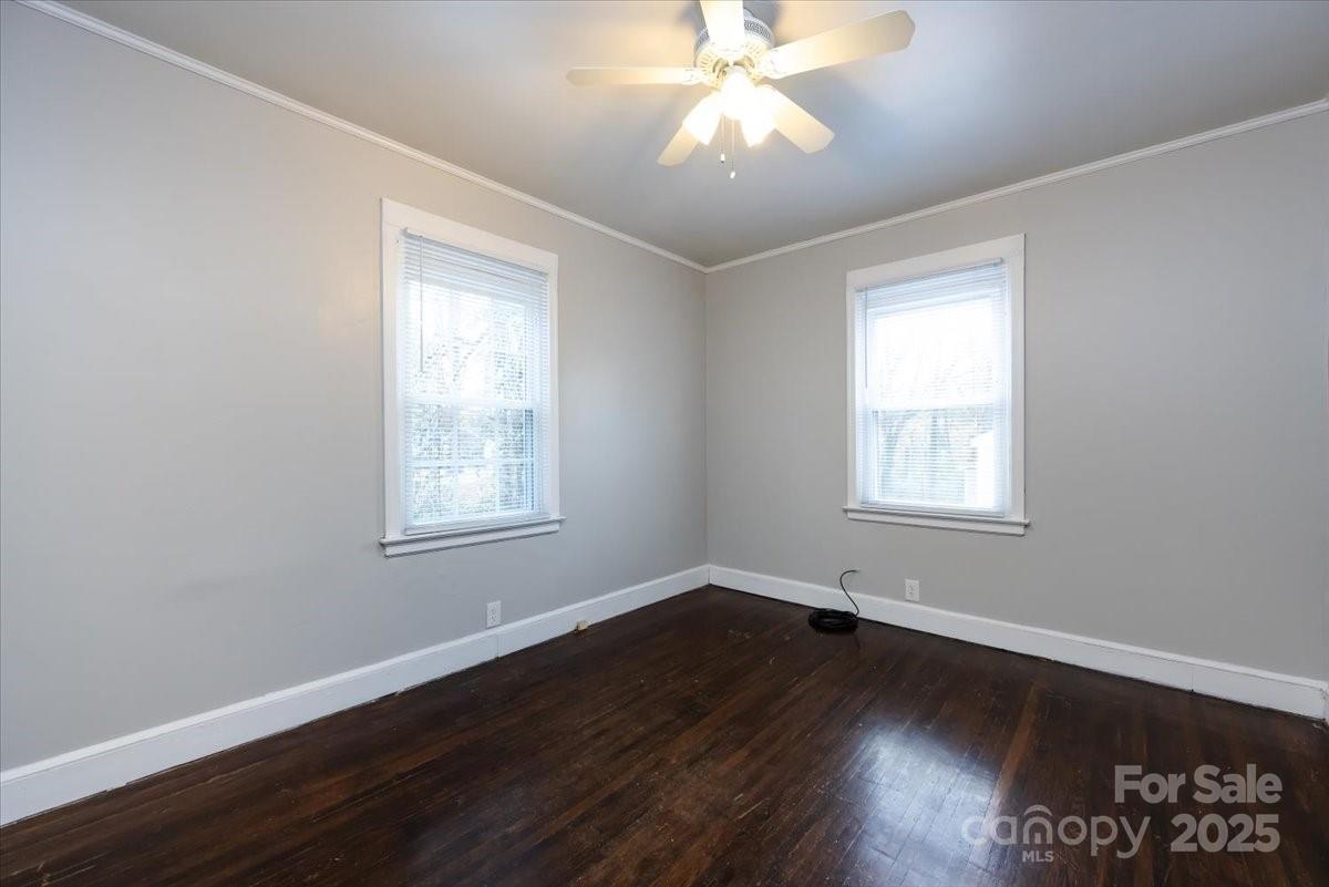 1027 Holland Avenue — Gastonia