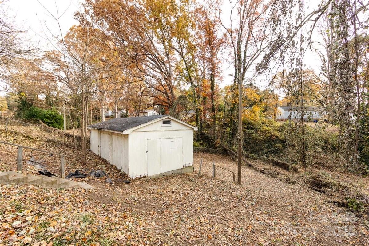 1027 Holland Avenue — Gastonia