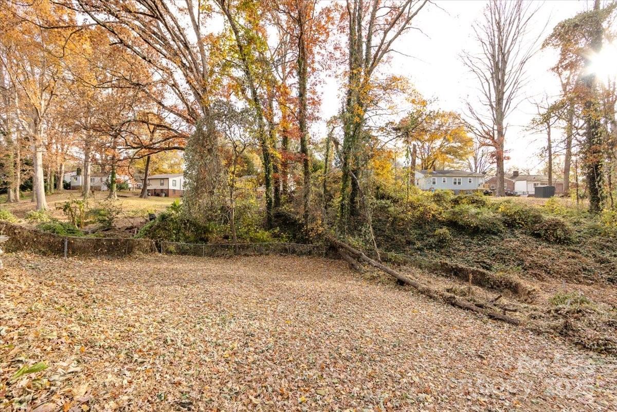 1027 Holland Avenue — Gastonia