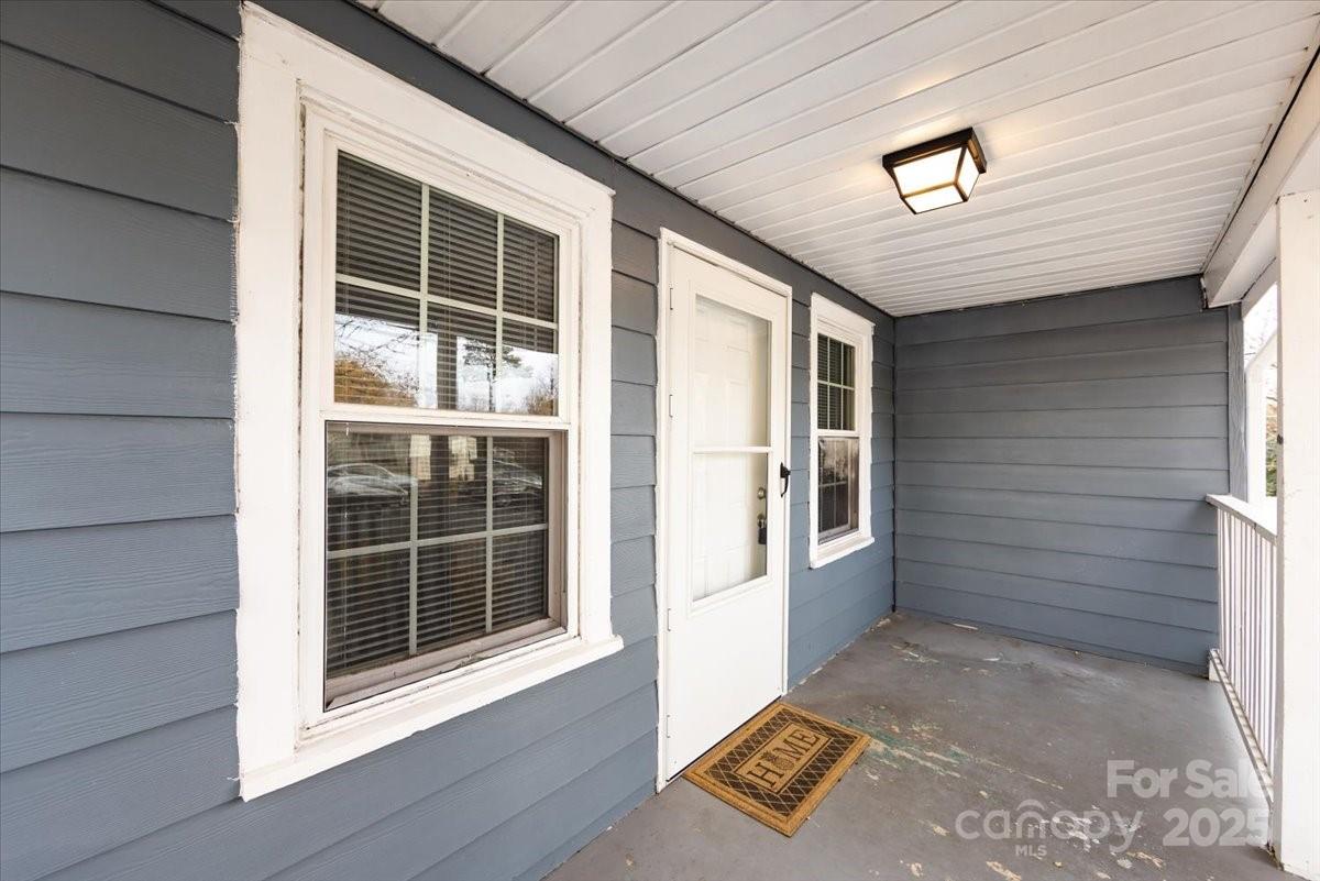 1027 Holland Avenue — Gastonia