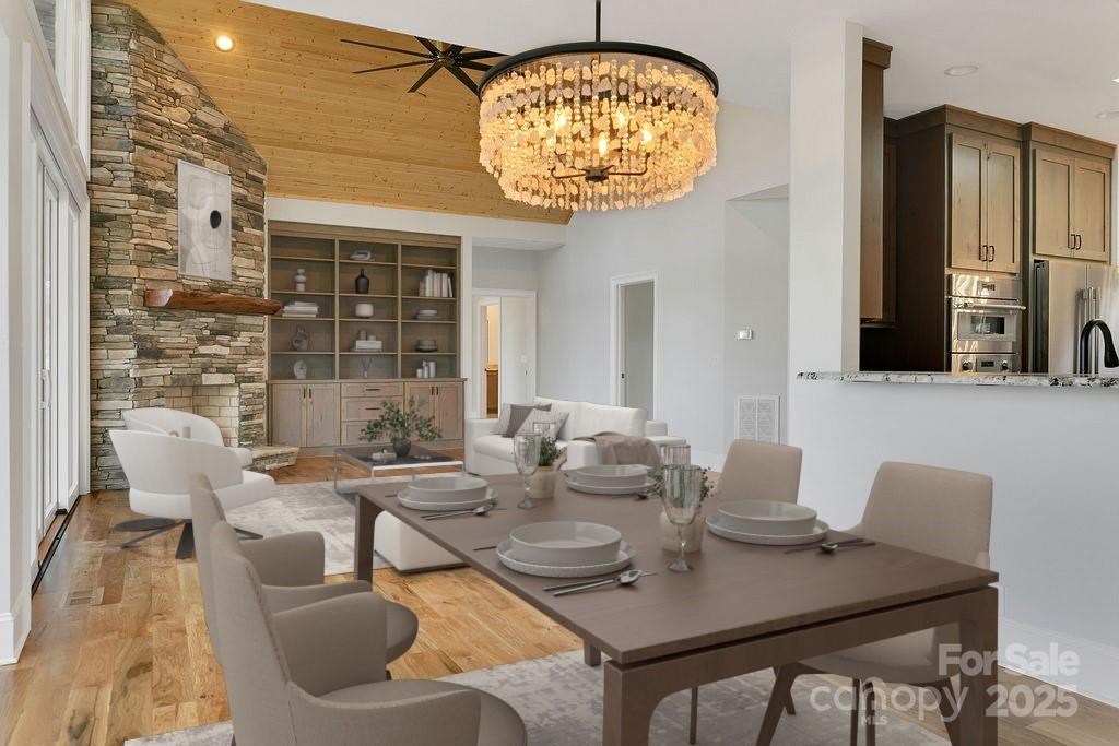 5039 Connestee Trail — Brevard
