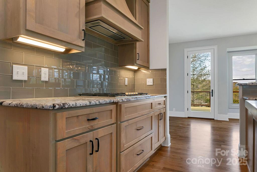 5039 Connestee Trail — Brevard