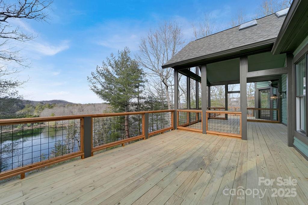 5039 Connestee Trail — Brevard