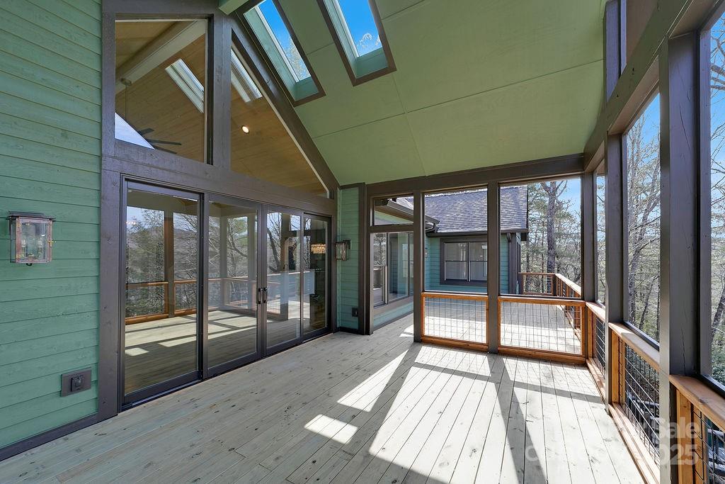 5039 Connestee Trail — Brevard