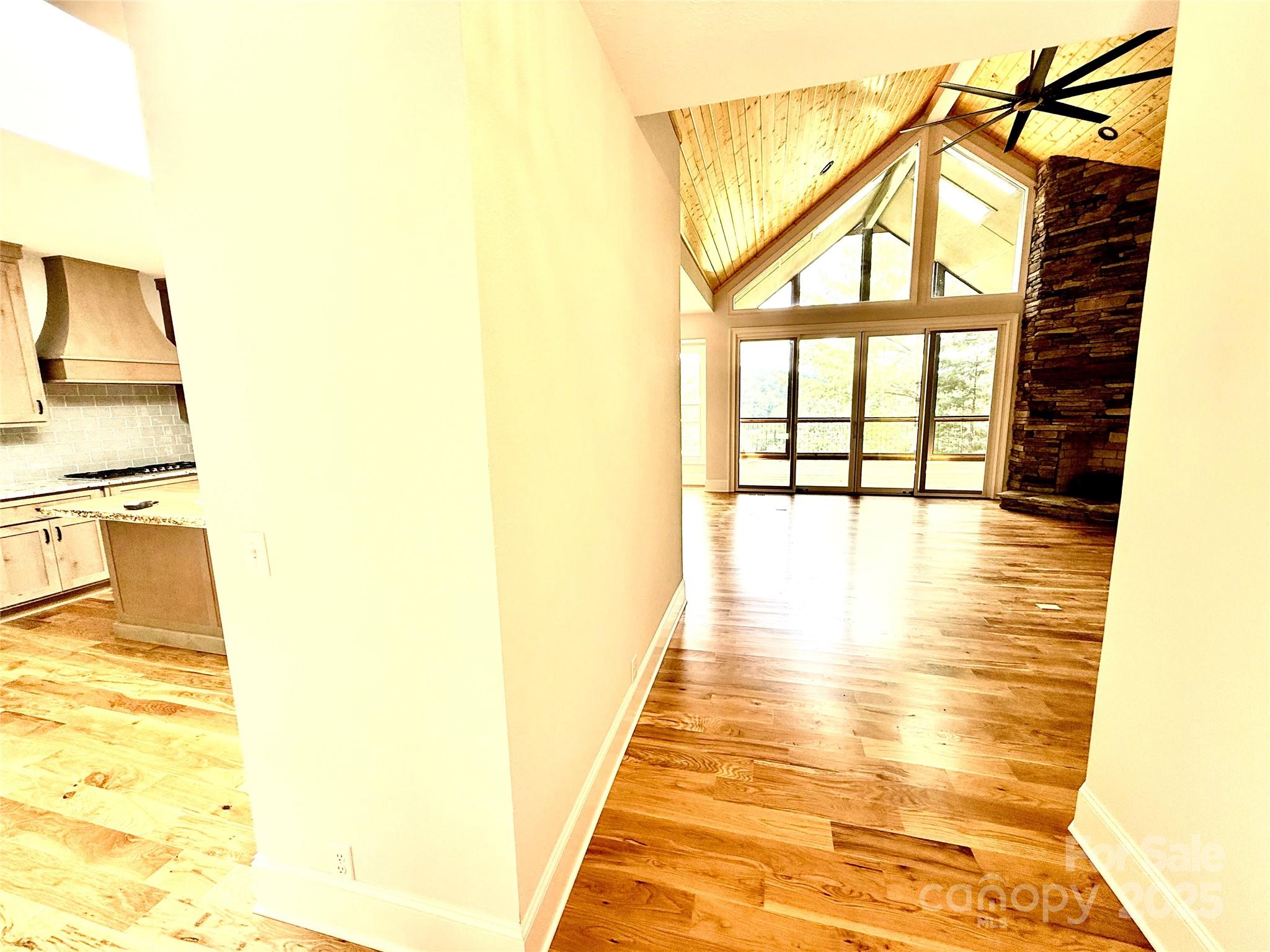 5039 Connestee Trail — Brevard