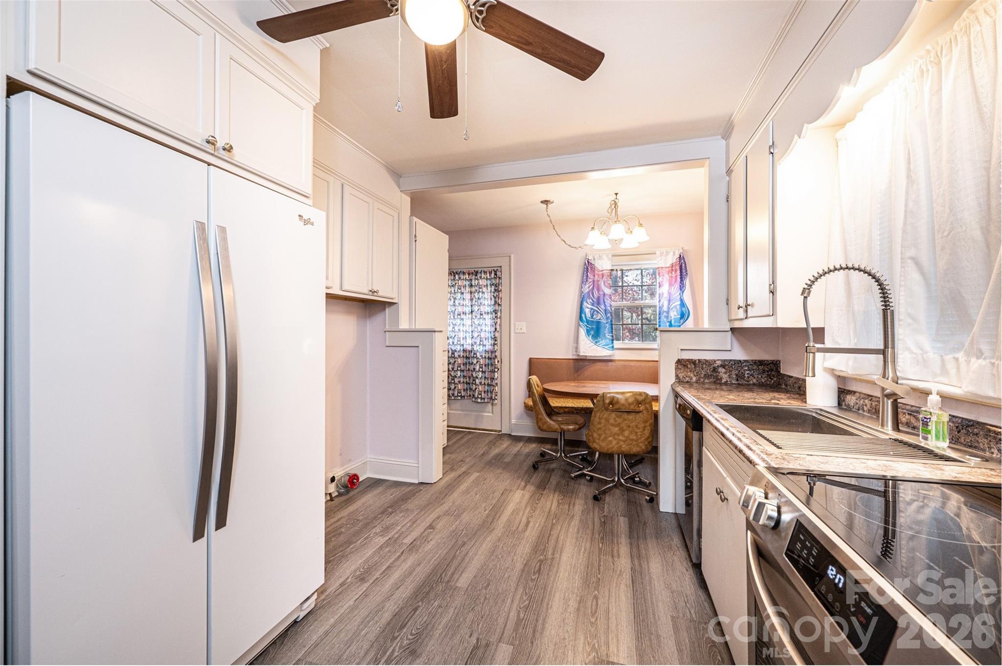 538 Salisbury Road — Statesville