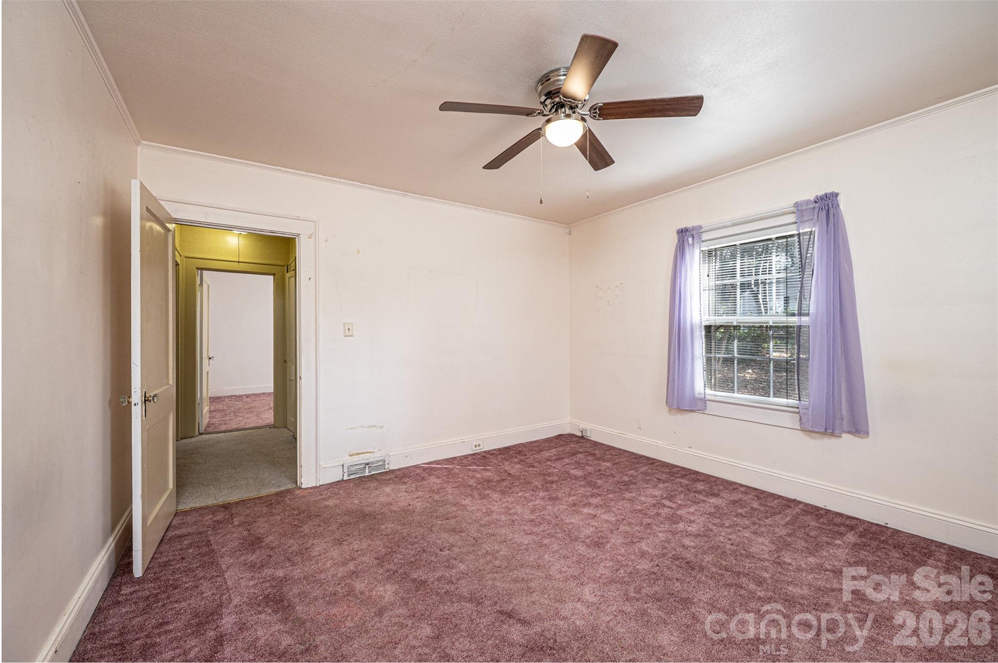 538 Salisbury Road — Statesville