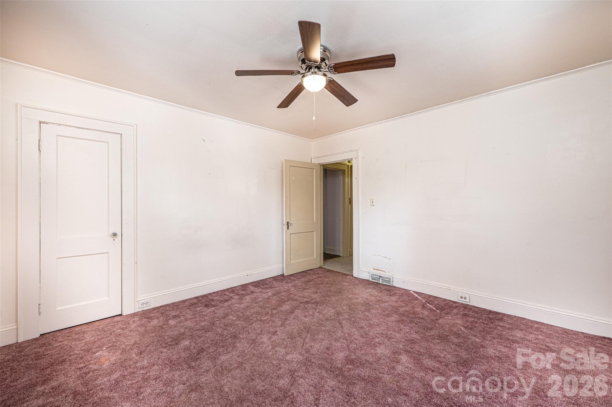 538 Salisbury Road — Statesville
