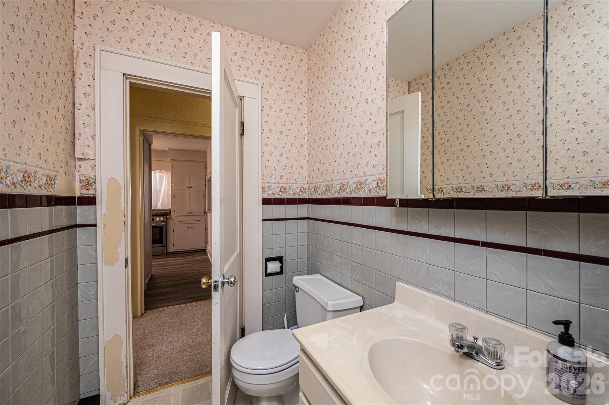 538 Salisbury Road — Statesville