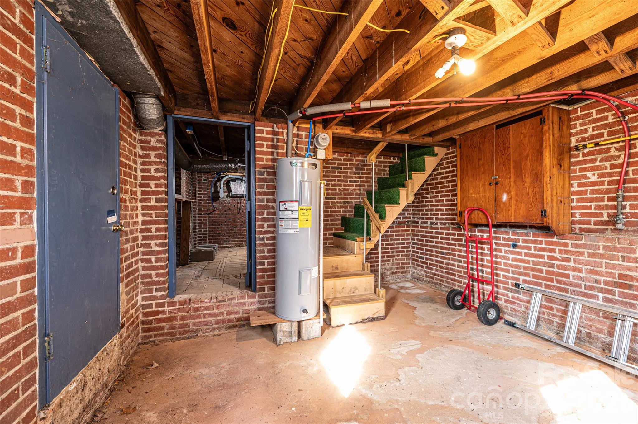 538 Salisbury Road — Statesville
