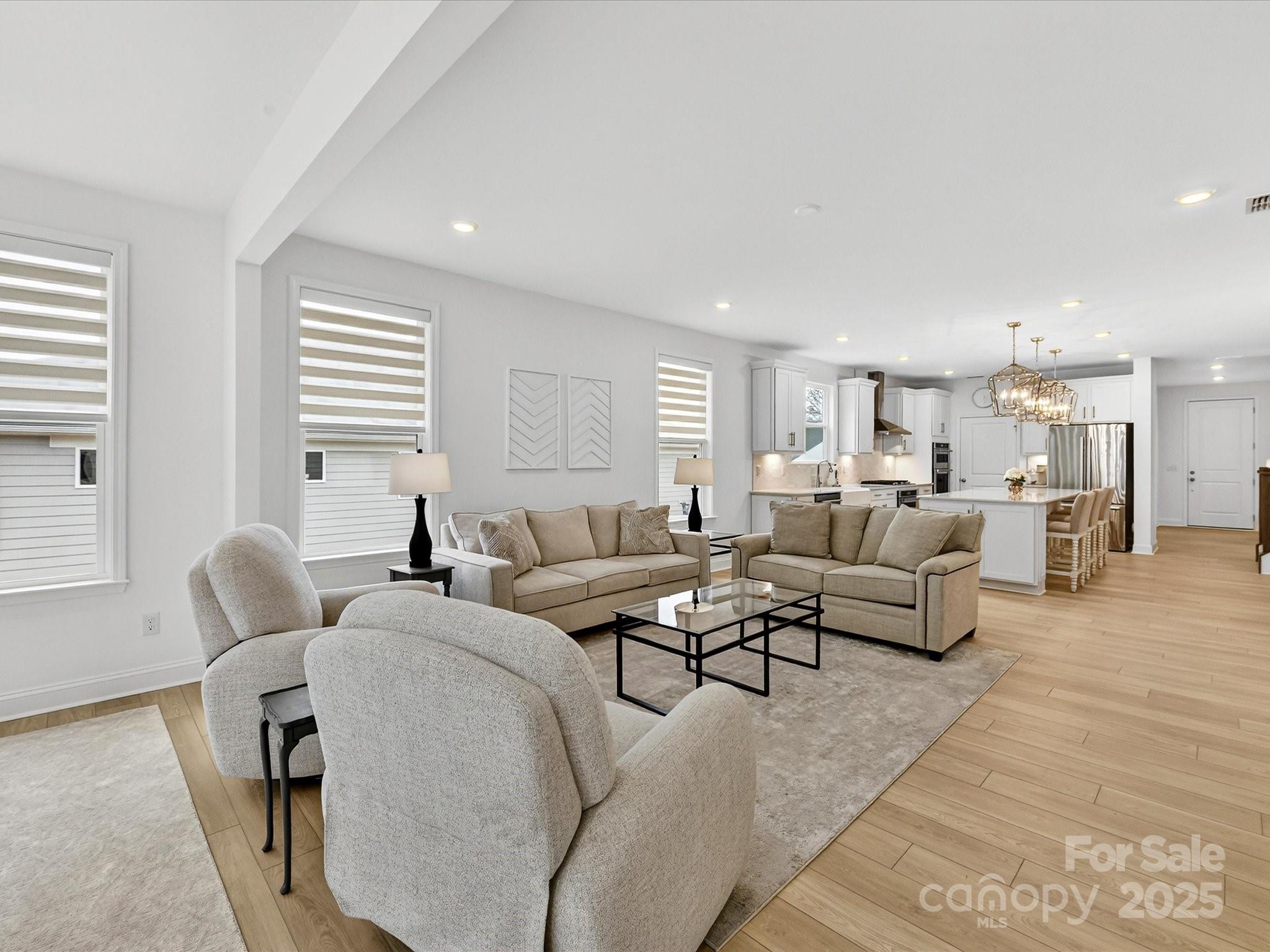 4790 Formation Court — Lancaster