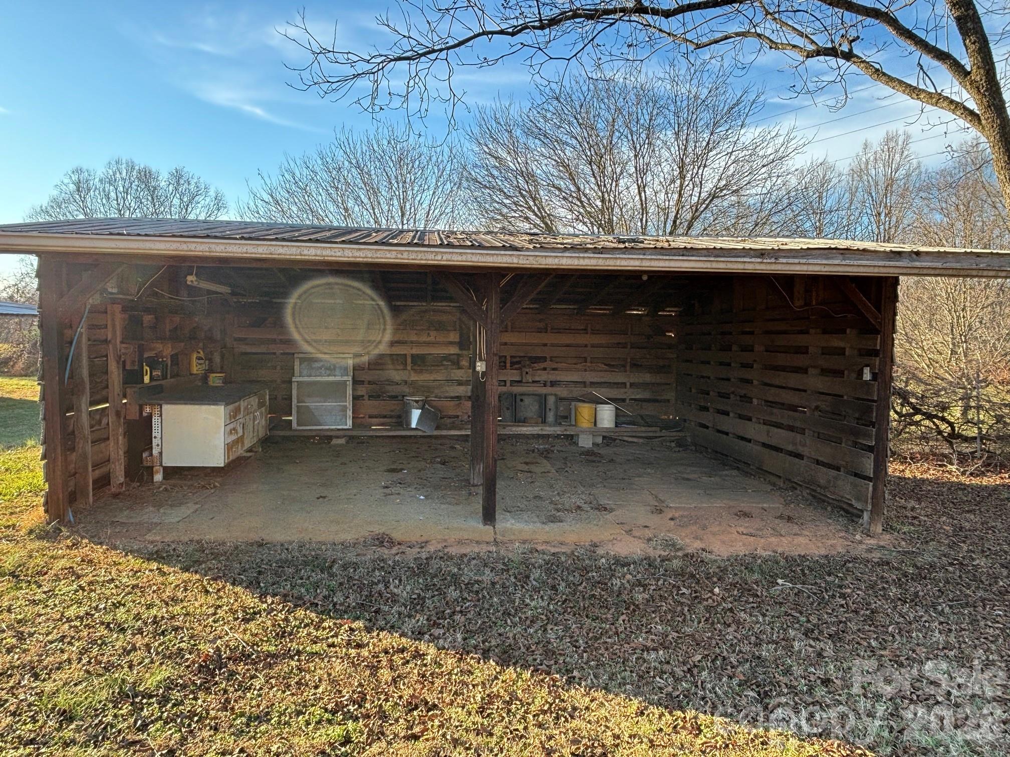 150 Old Georgia Road — Statesville