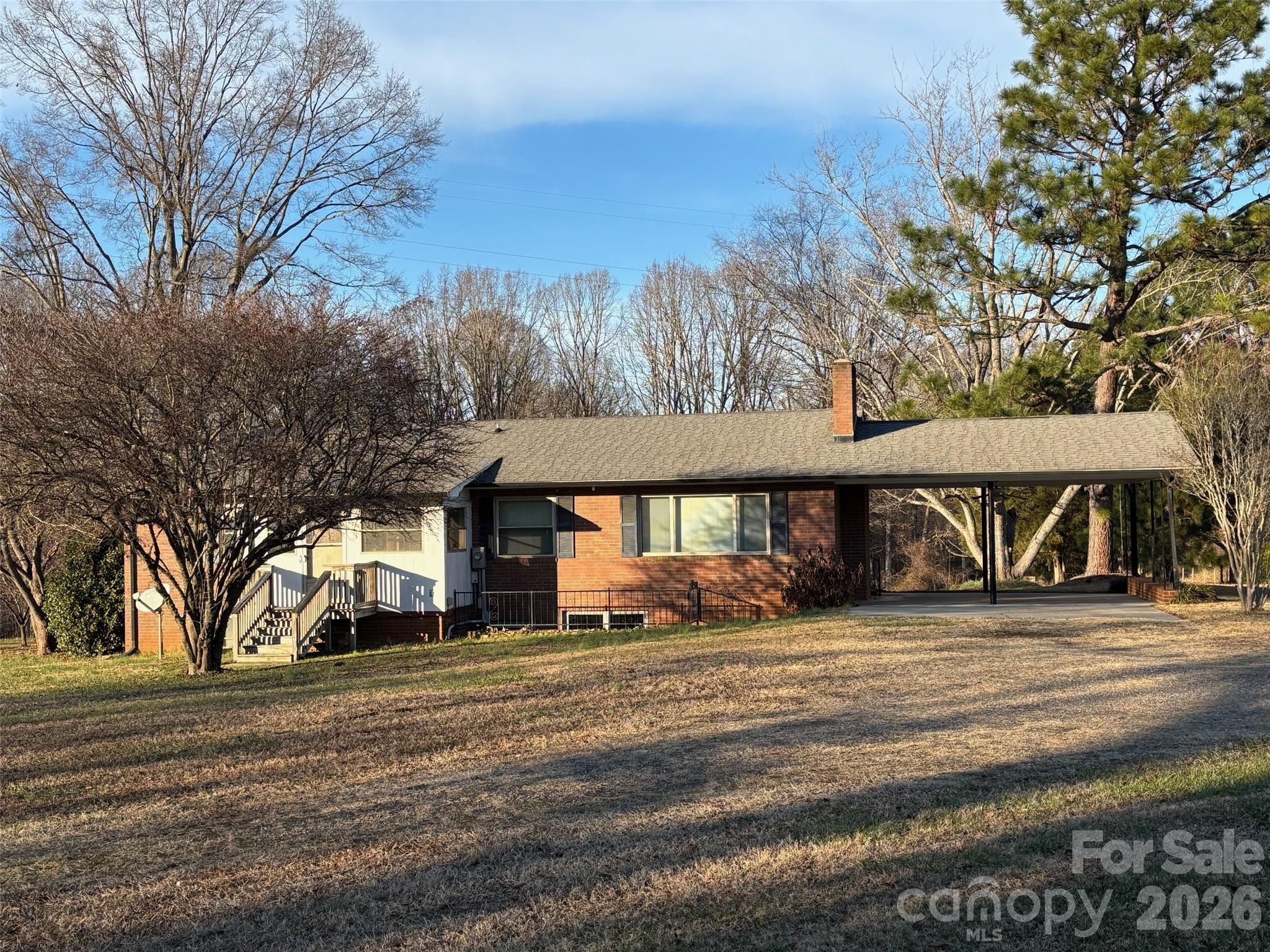 150 Old Georgia Road — Statesville