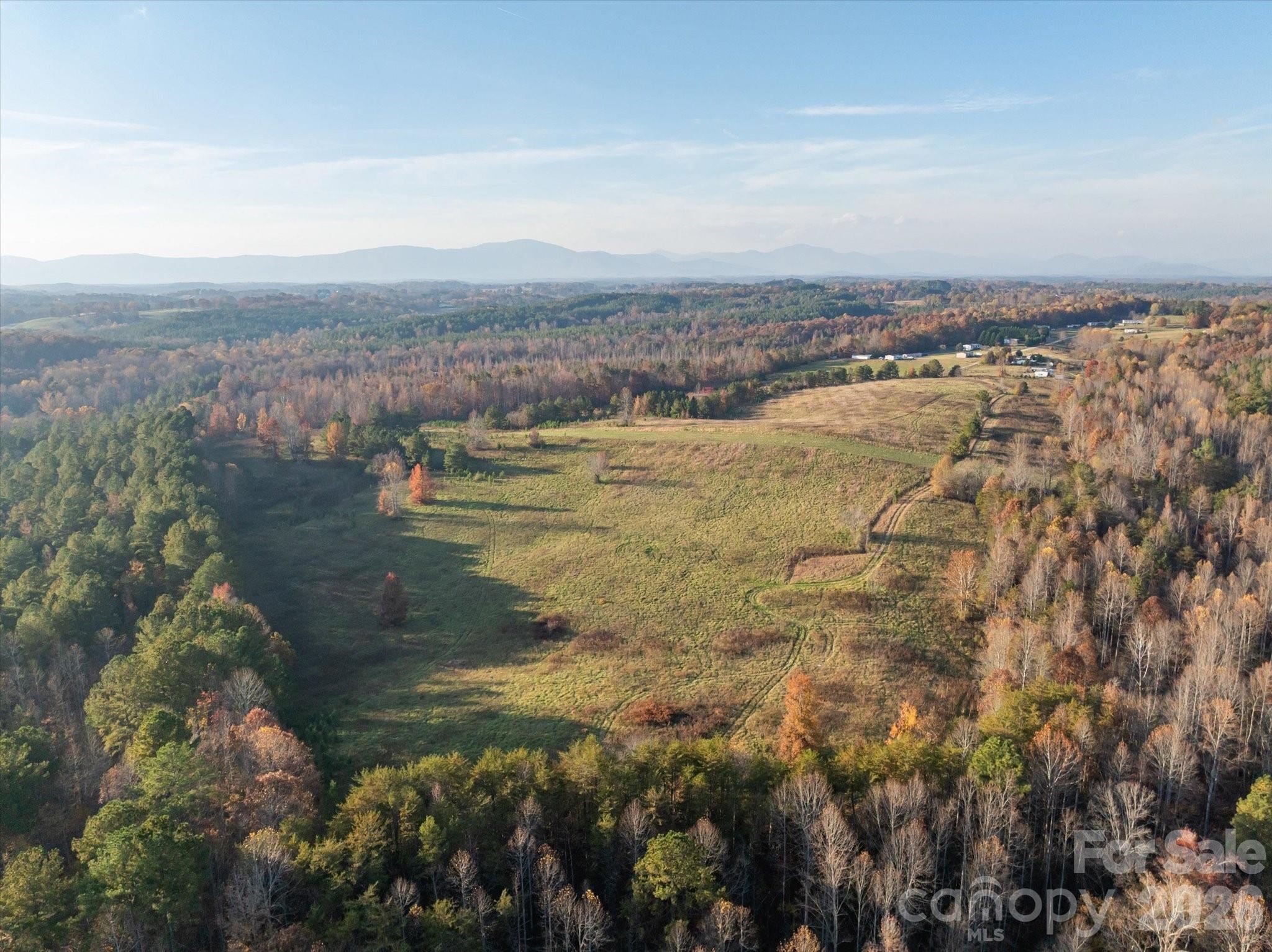 1888 Pea Ridge Road — Mill Spring