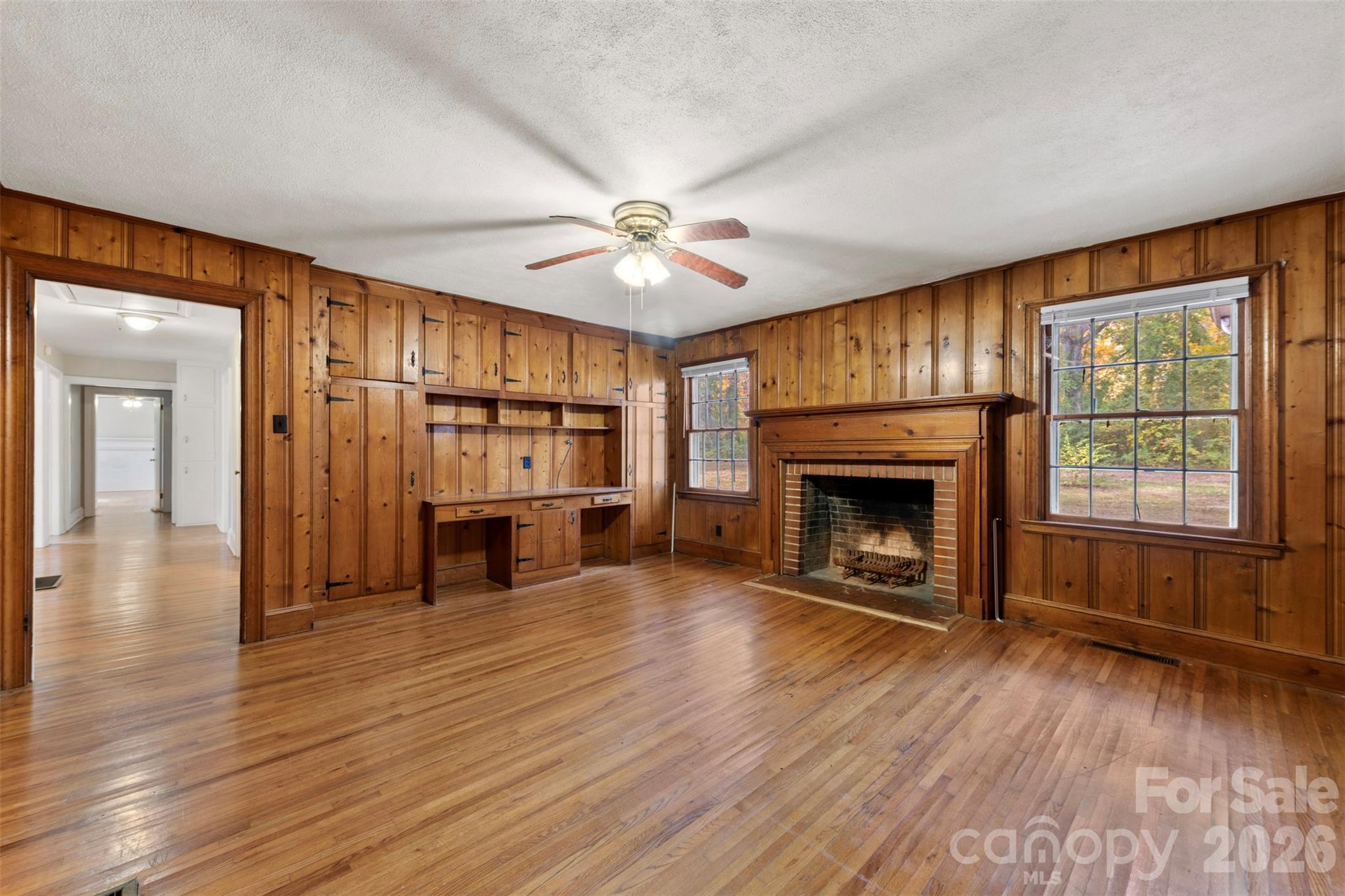 405 Belmont Mount Holly Road — Belmont