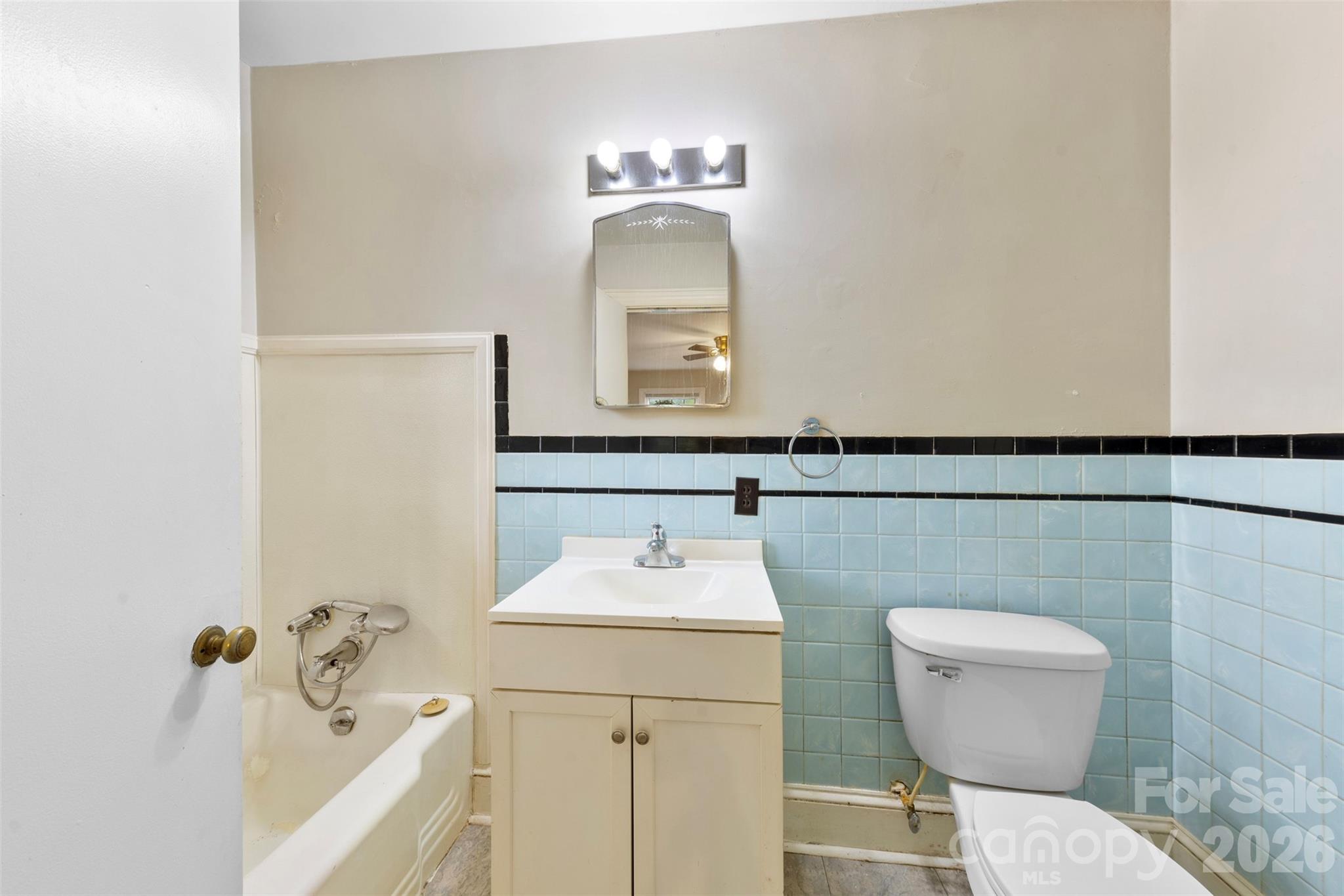 405 Belmont Mount Holly Road — Belmont