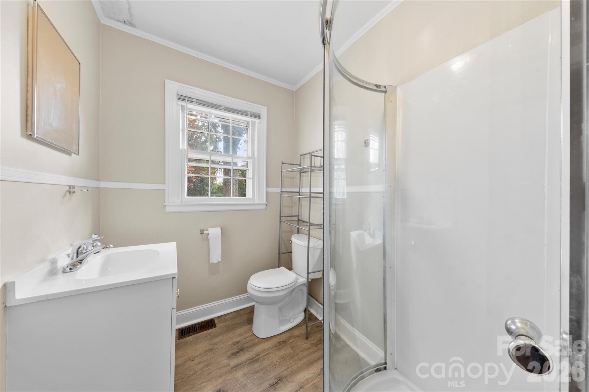 405 Belmont Mount Holly Road — Belmont