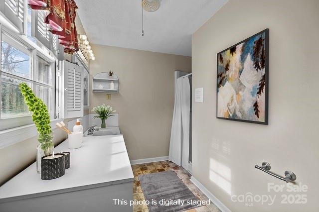 1214 Hawthorne Road — Lancaster
