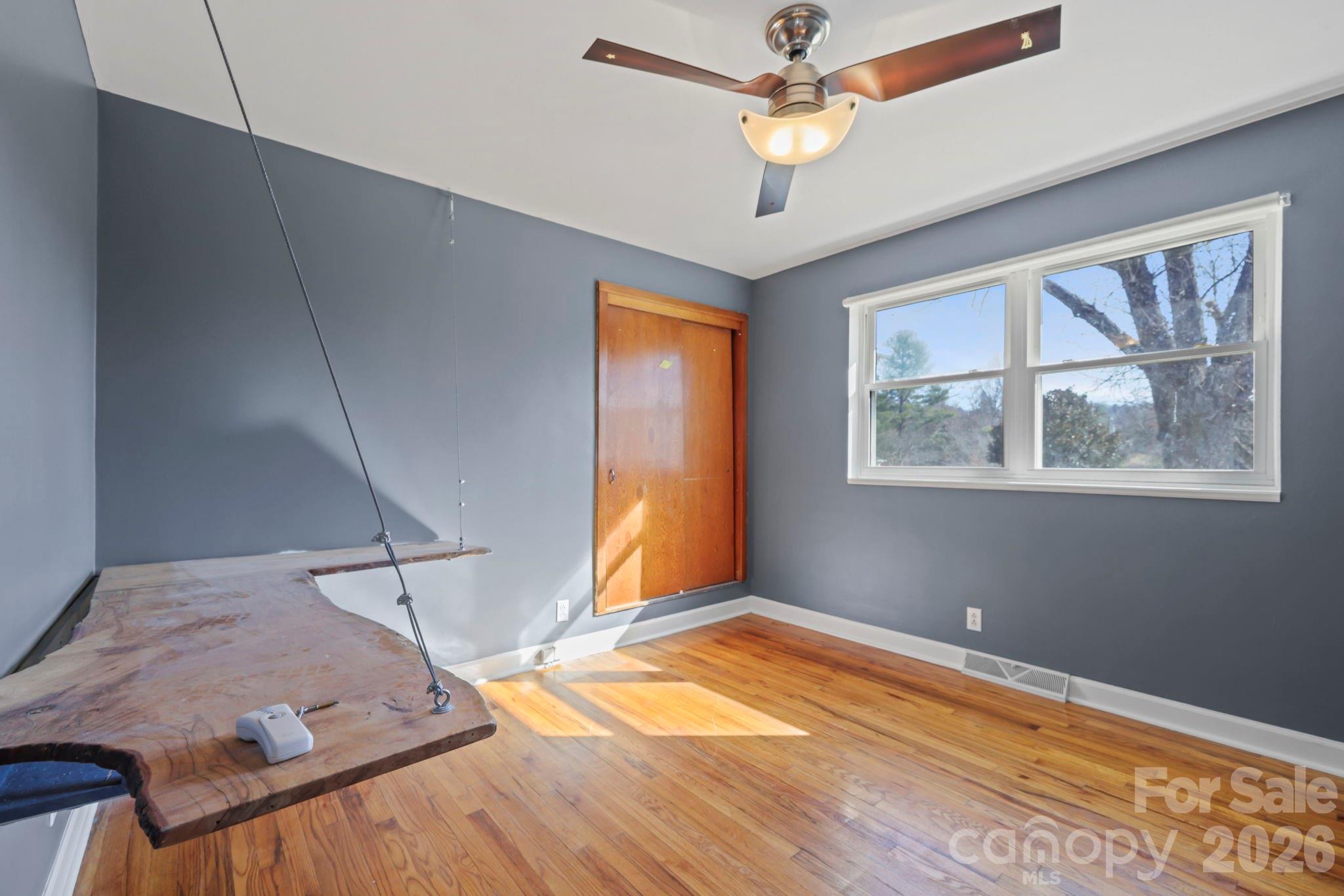 68 Lisam Way — Etowah
