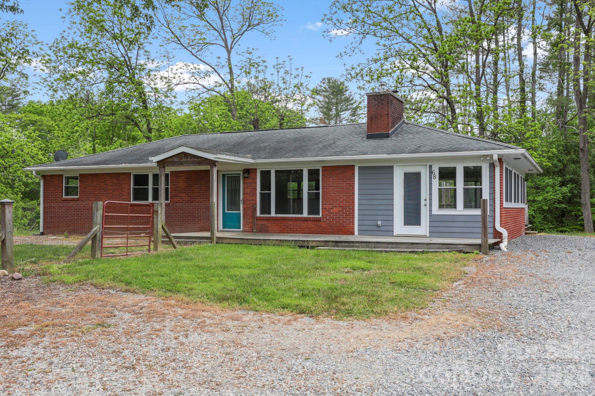 68 Lisam Way — Etowah